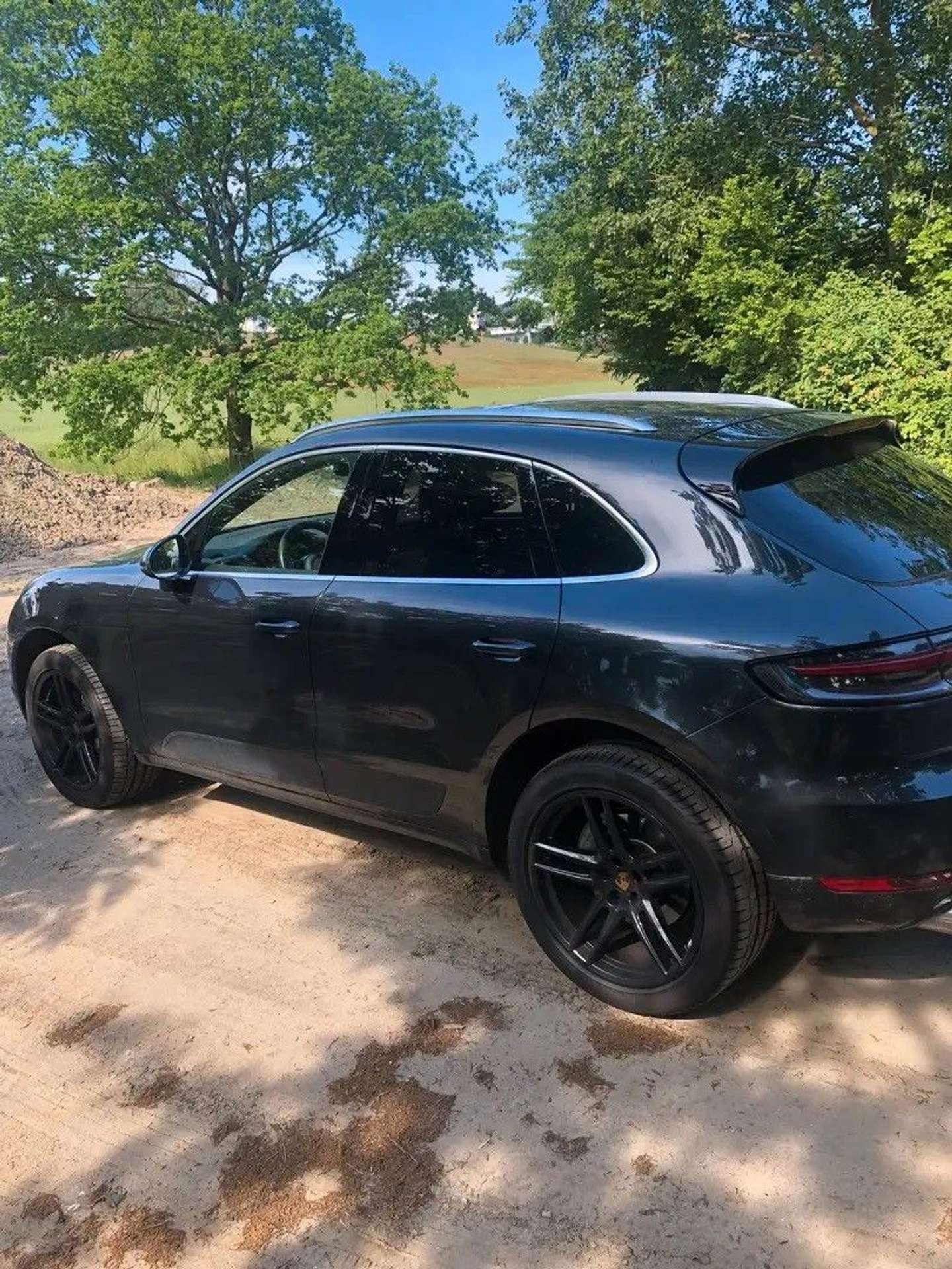 Porsche - Macan