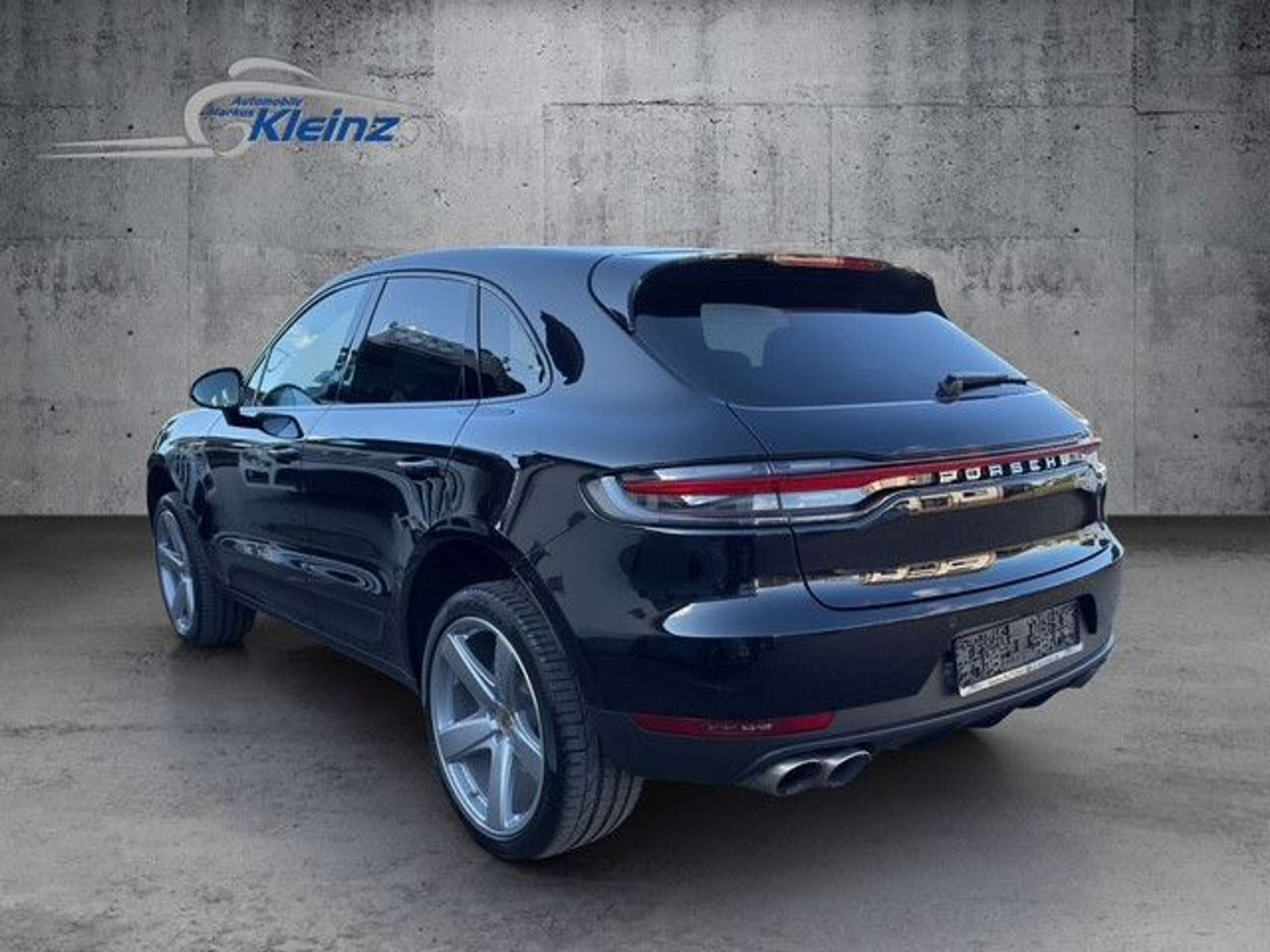 Porsche - Macan