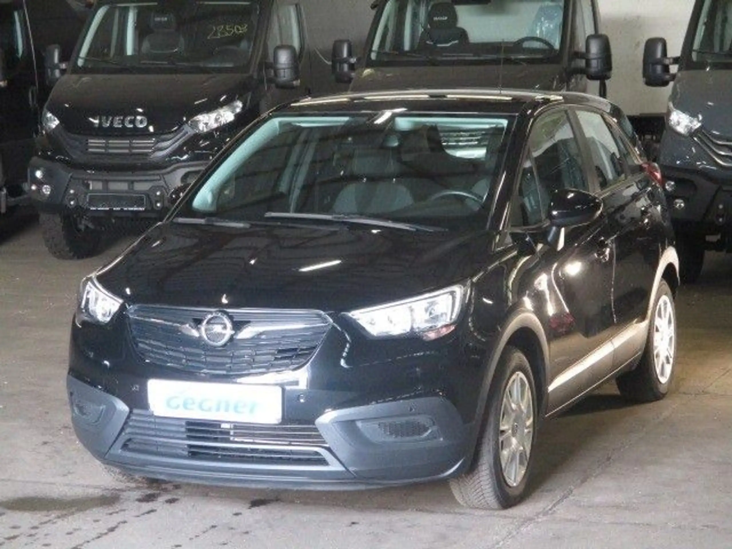 Opel - Crossland X