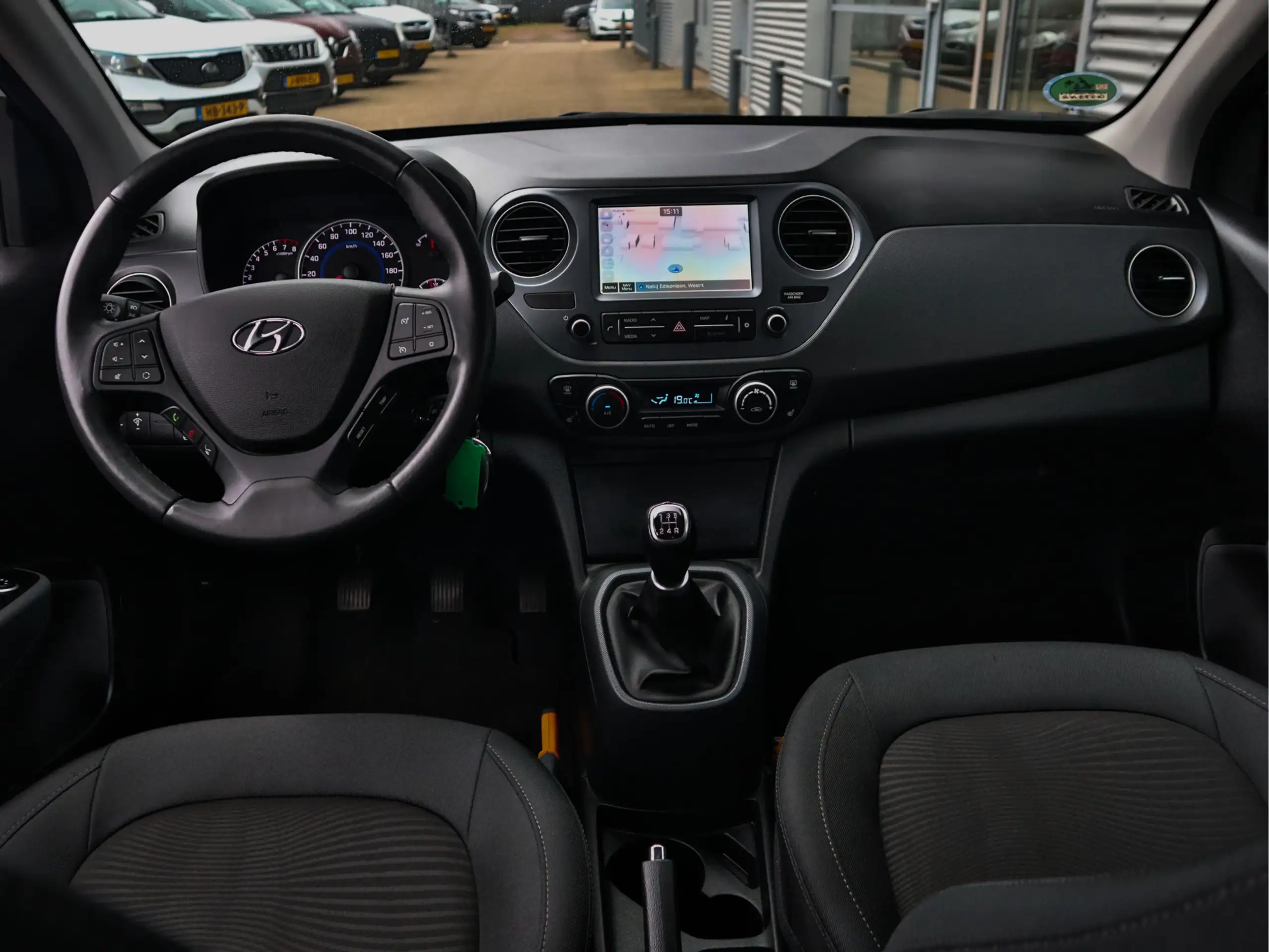 Hyundai - i10