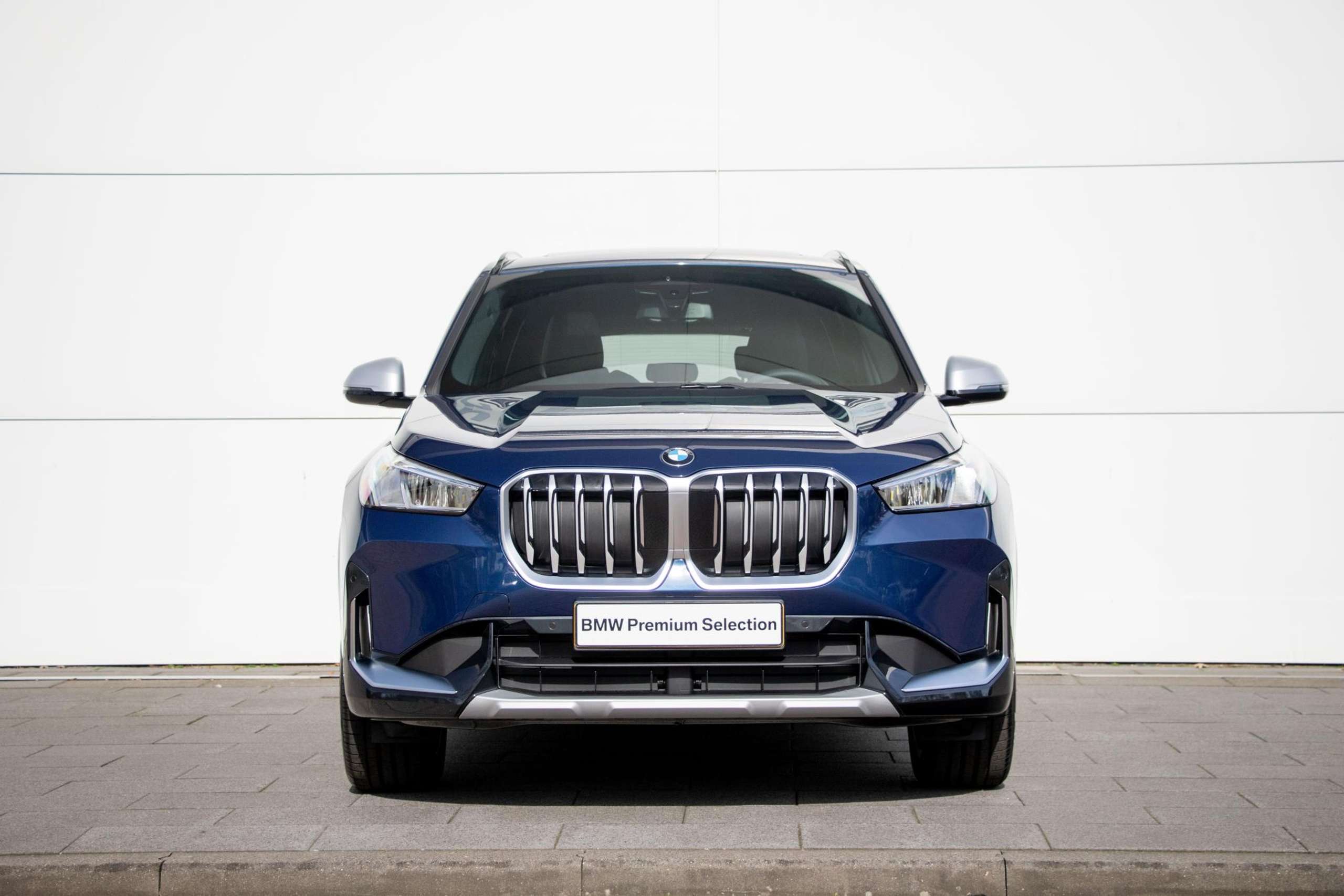 BMW - X1