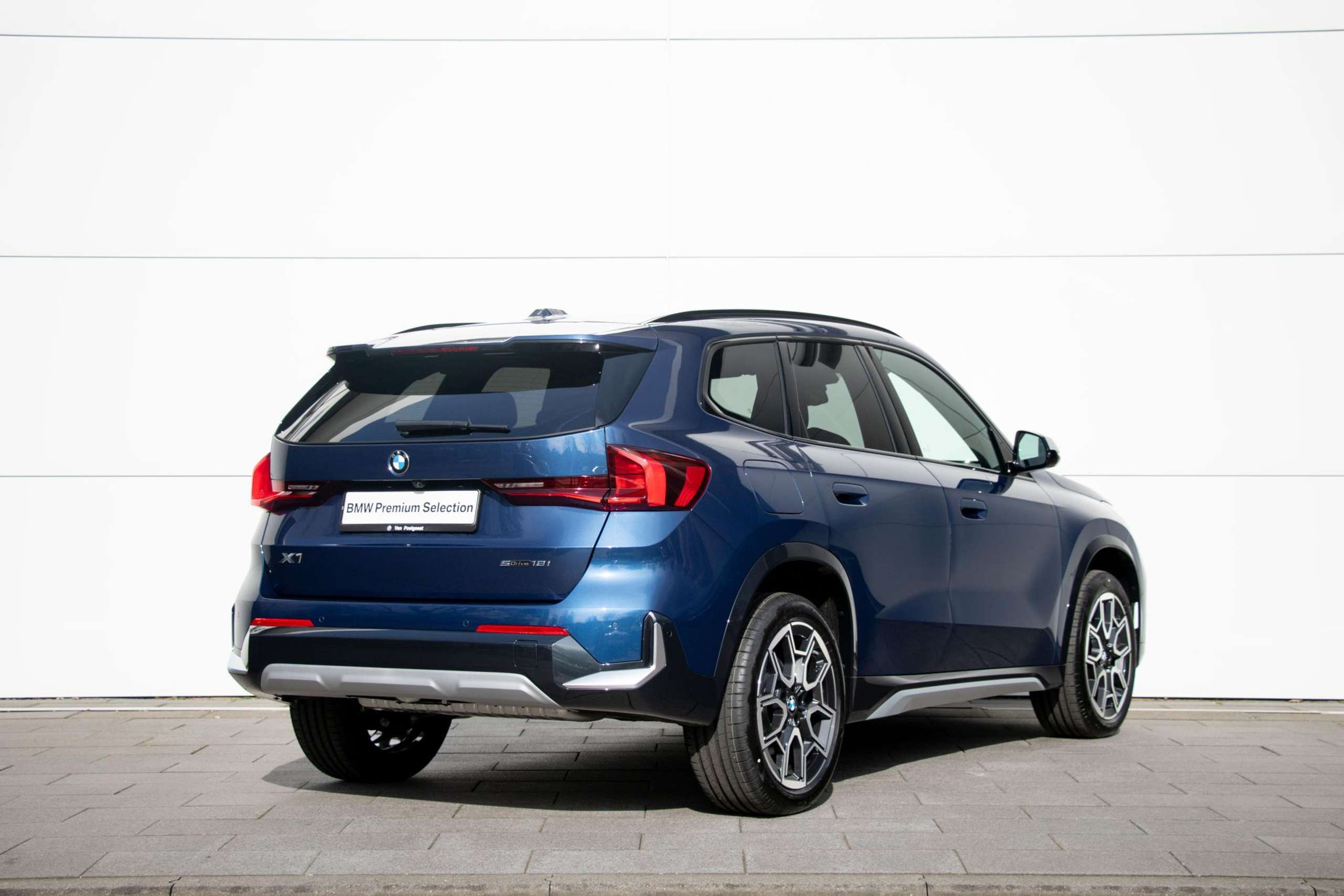 BMW - X1