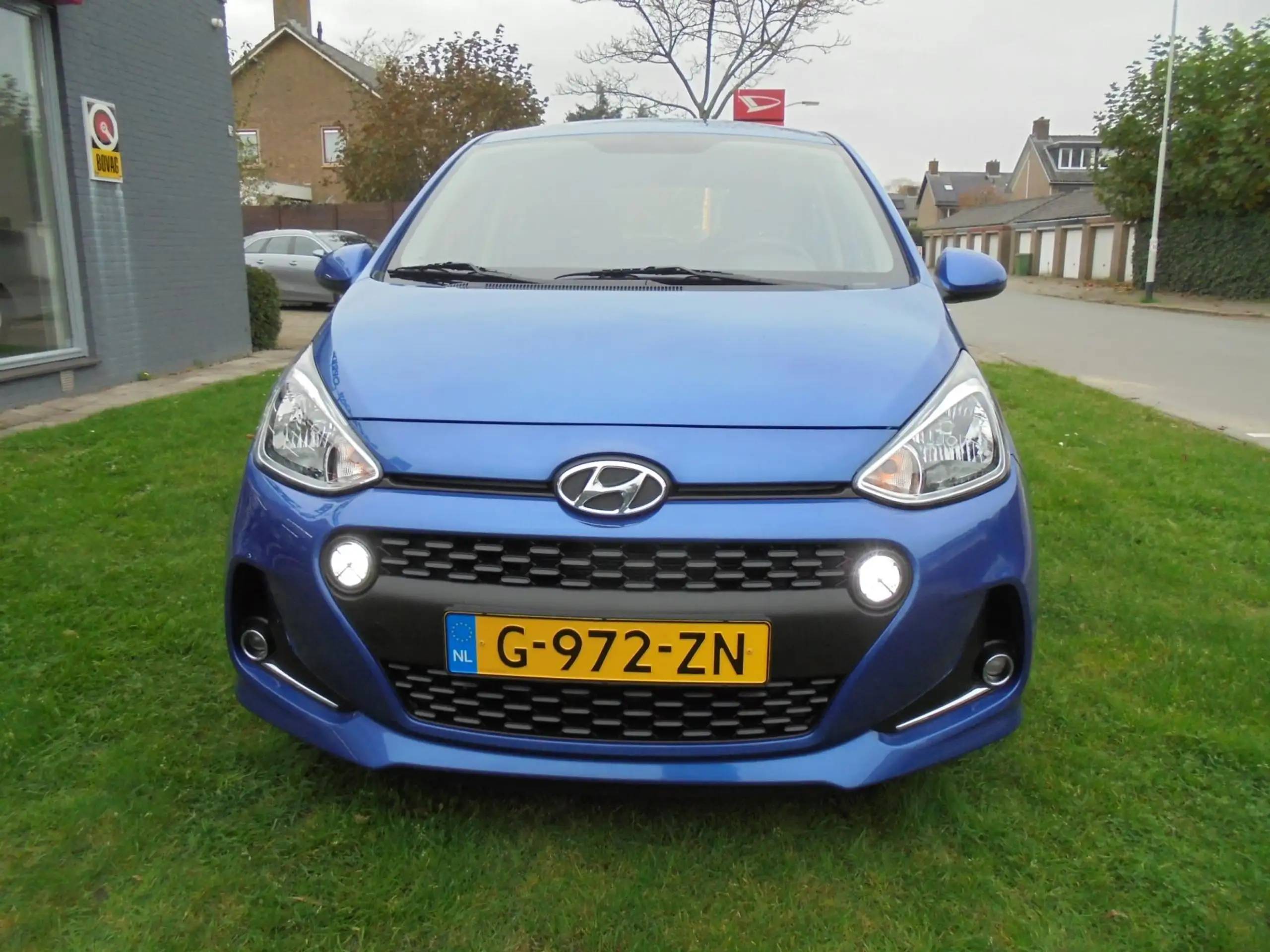 Hyundai - i10