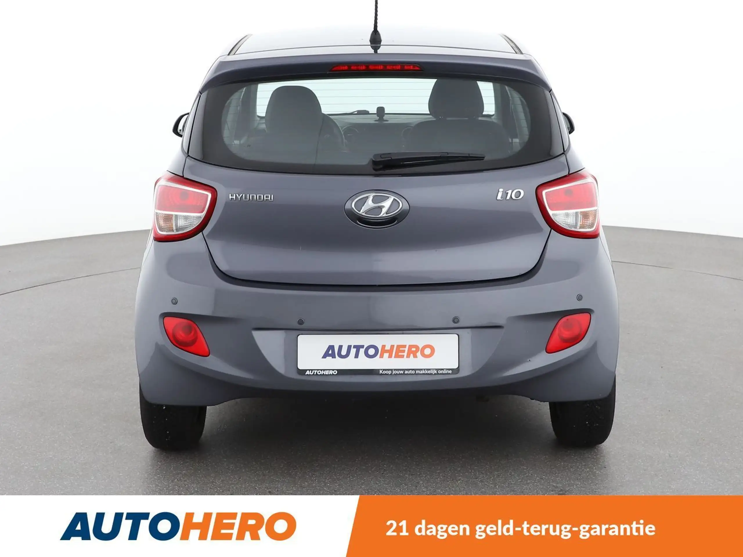 Hyundai - i10