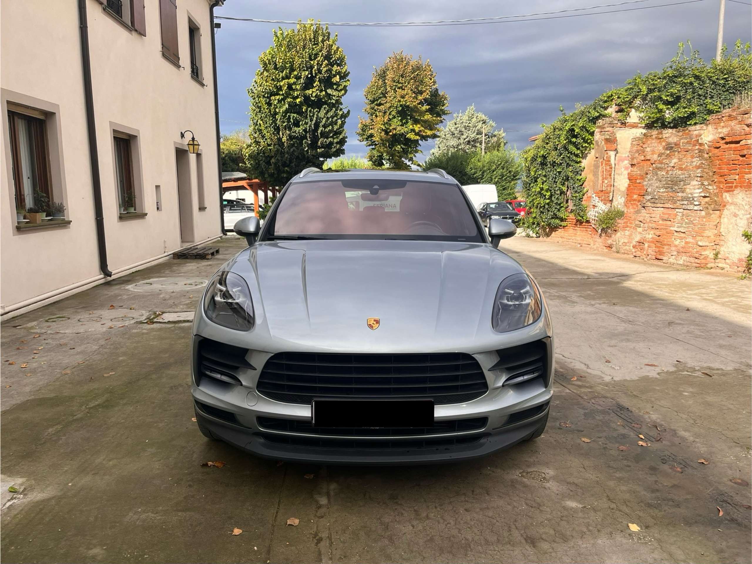 Porsche - Macan