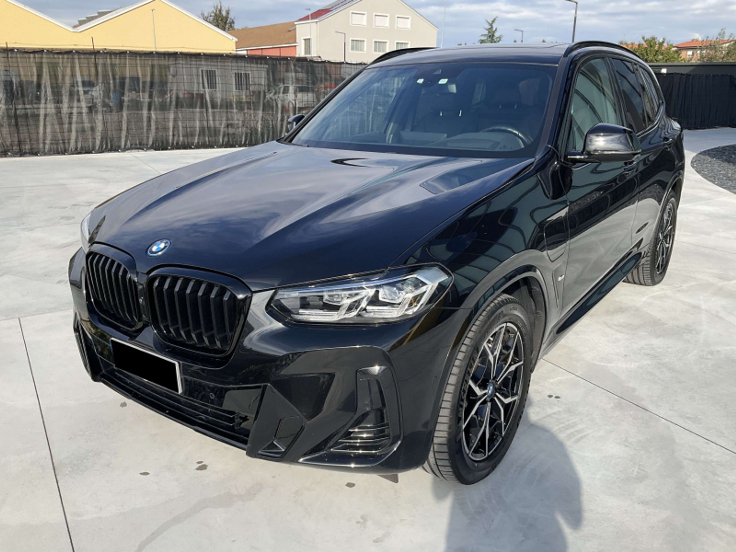 BMW - X3