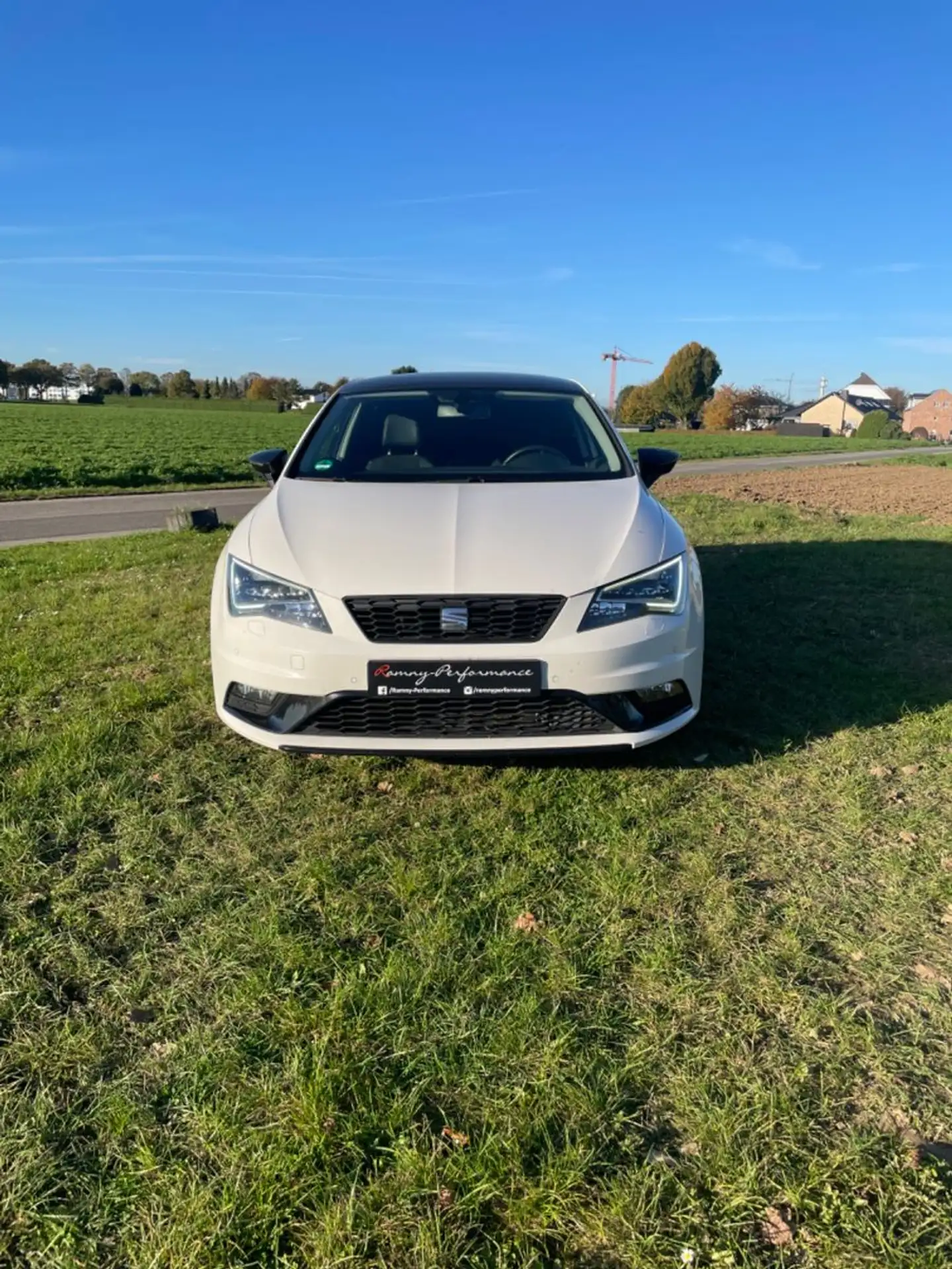 SEAT - Leon