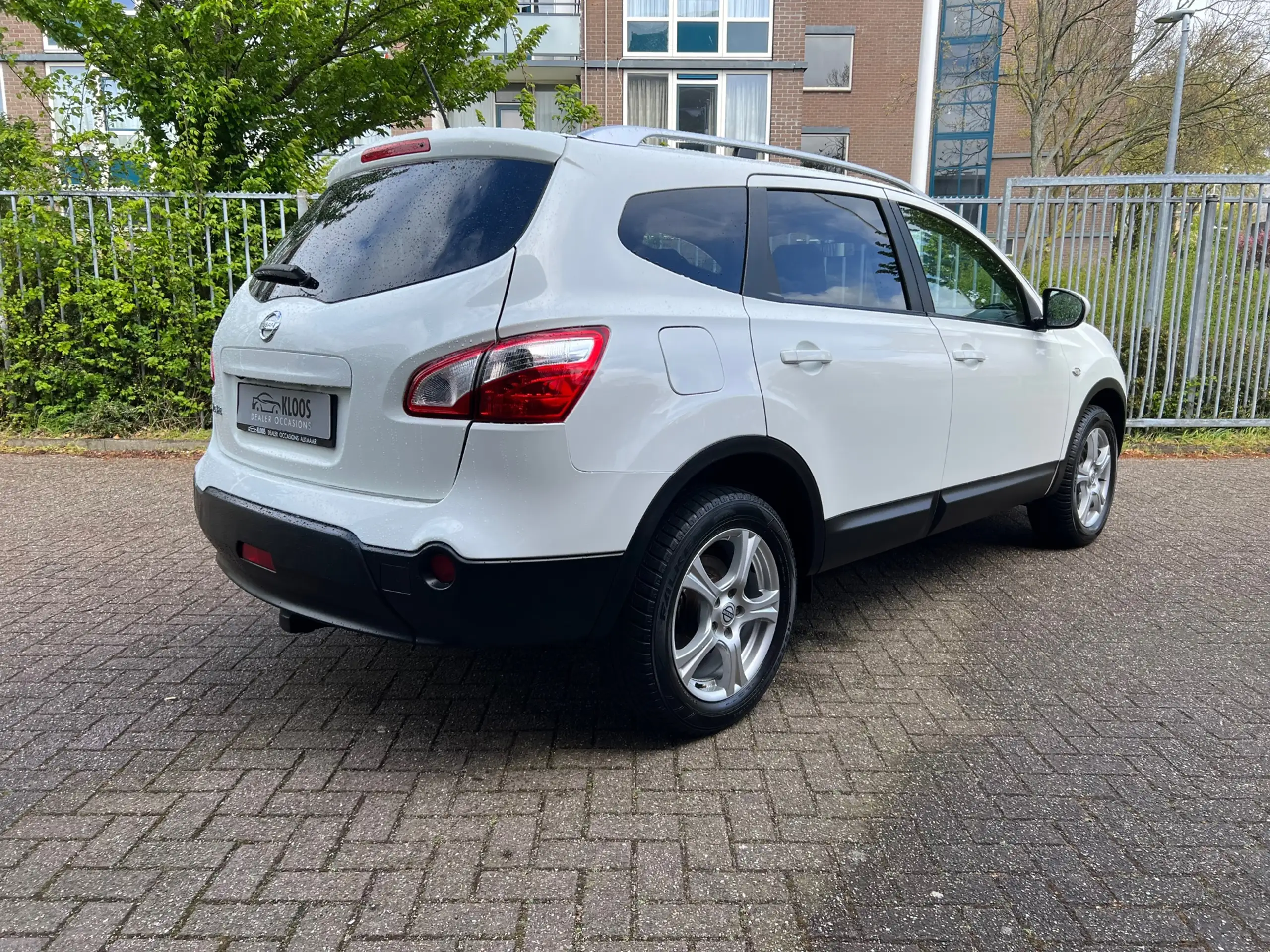 Nissan - Qashqai+2