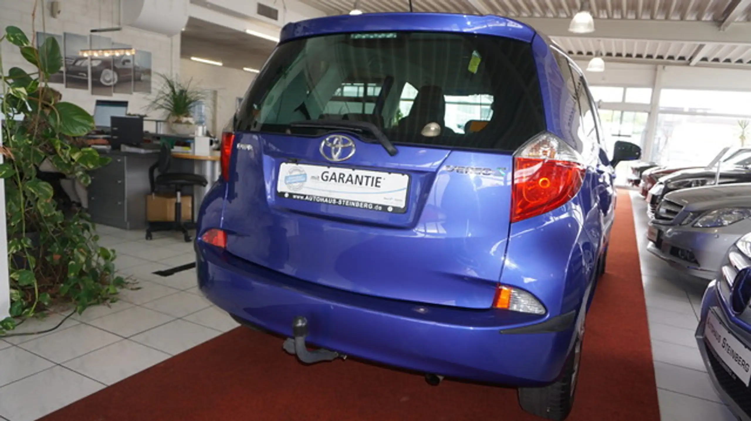 Toyota - Verso-S