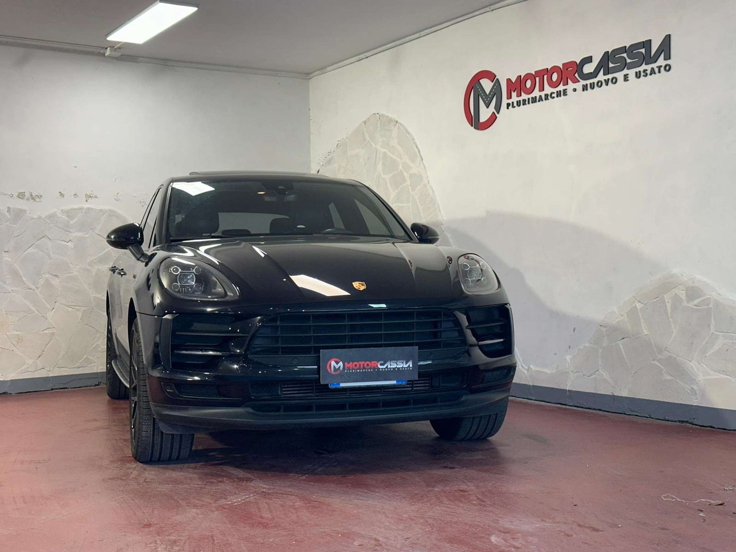 Porsche - Macan