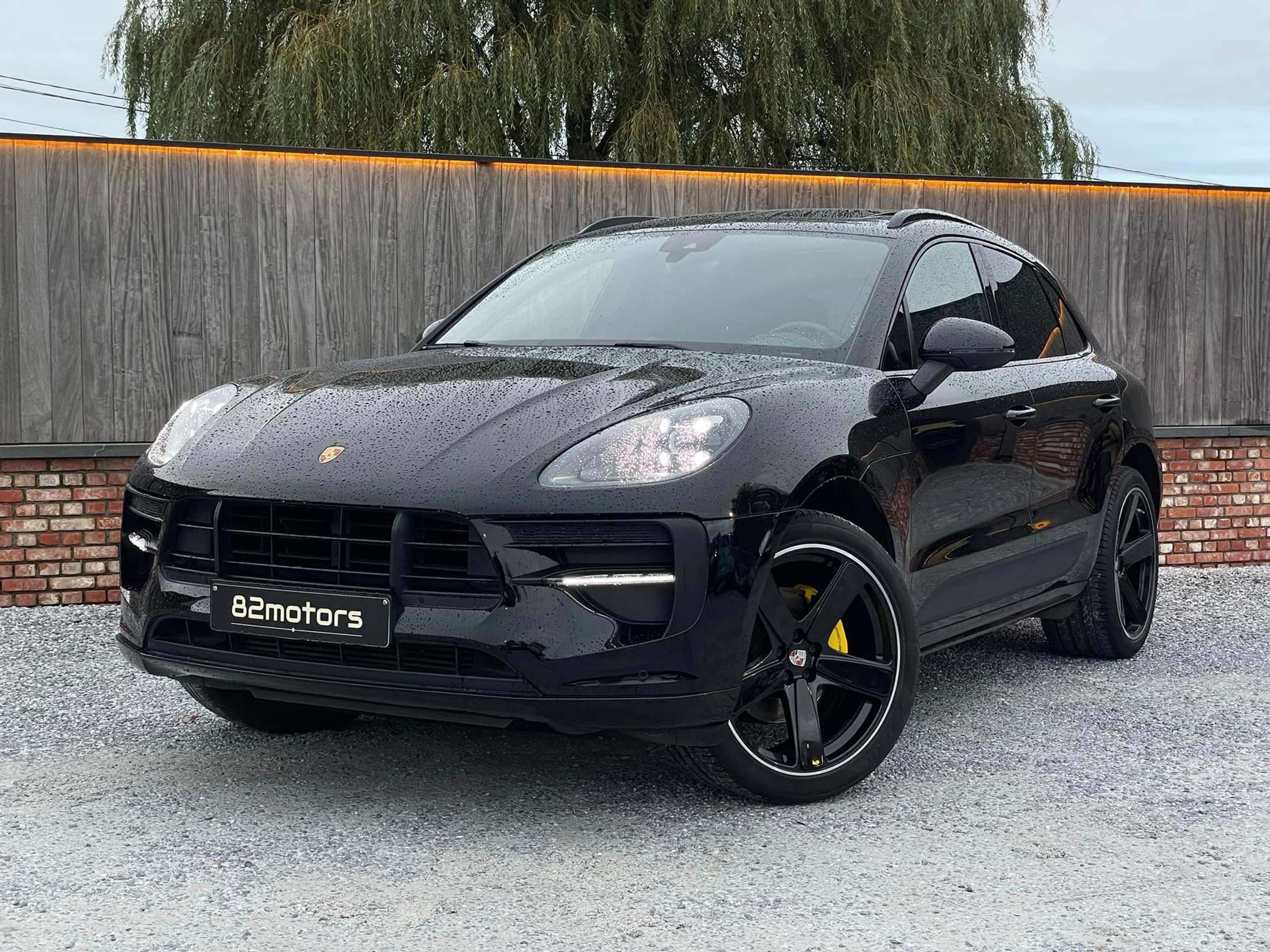 Porsche - Macan