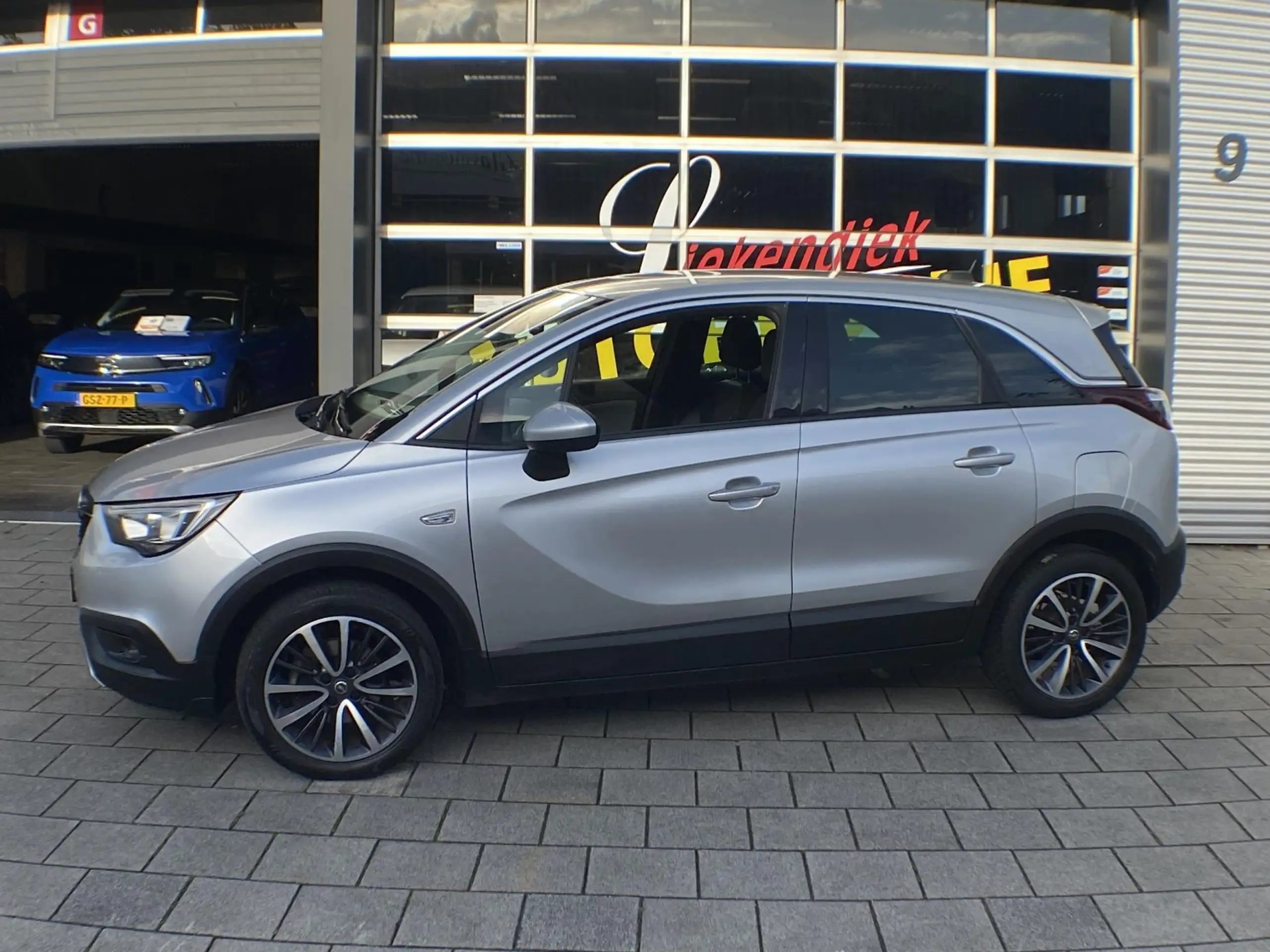 Opel - Crossland X