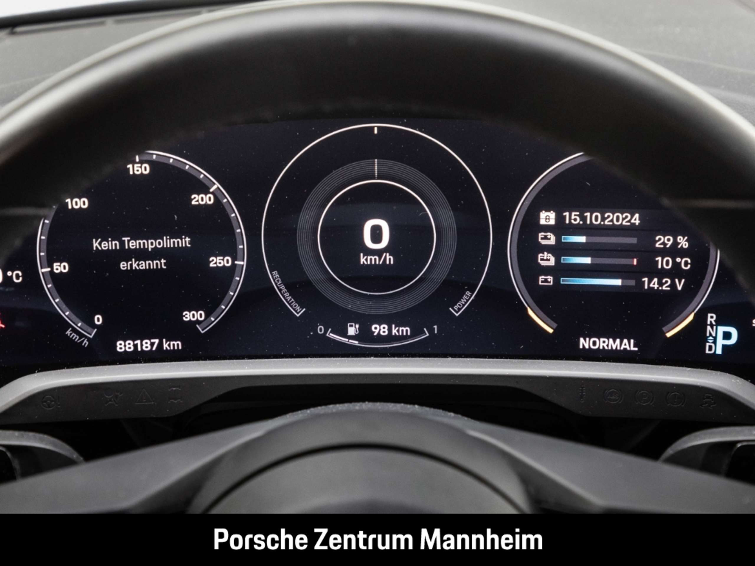 Porsche - Taycan