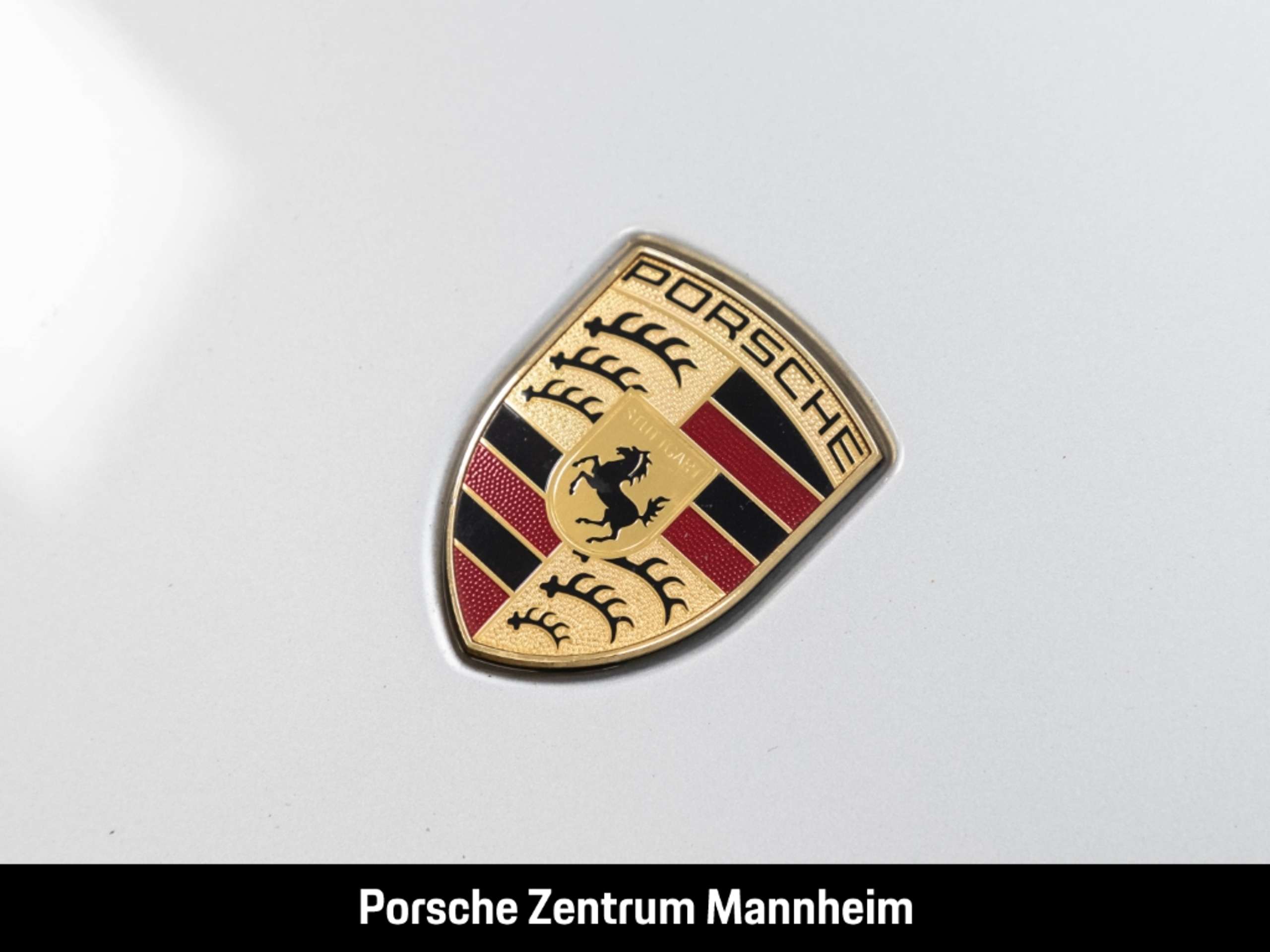 Porsche - Taycan