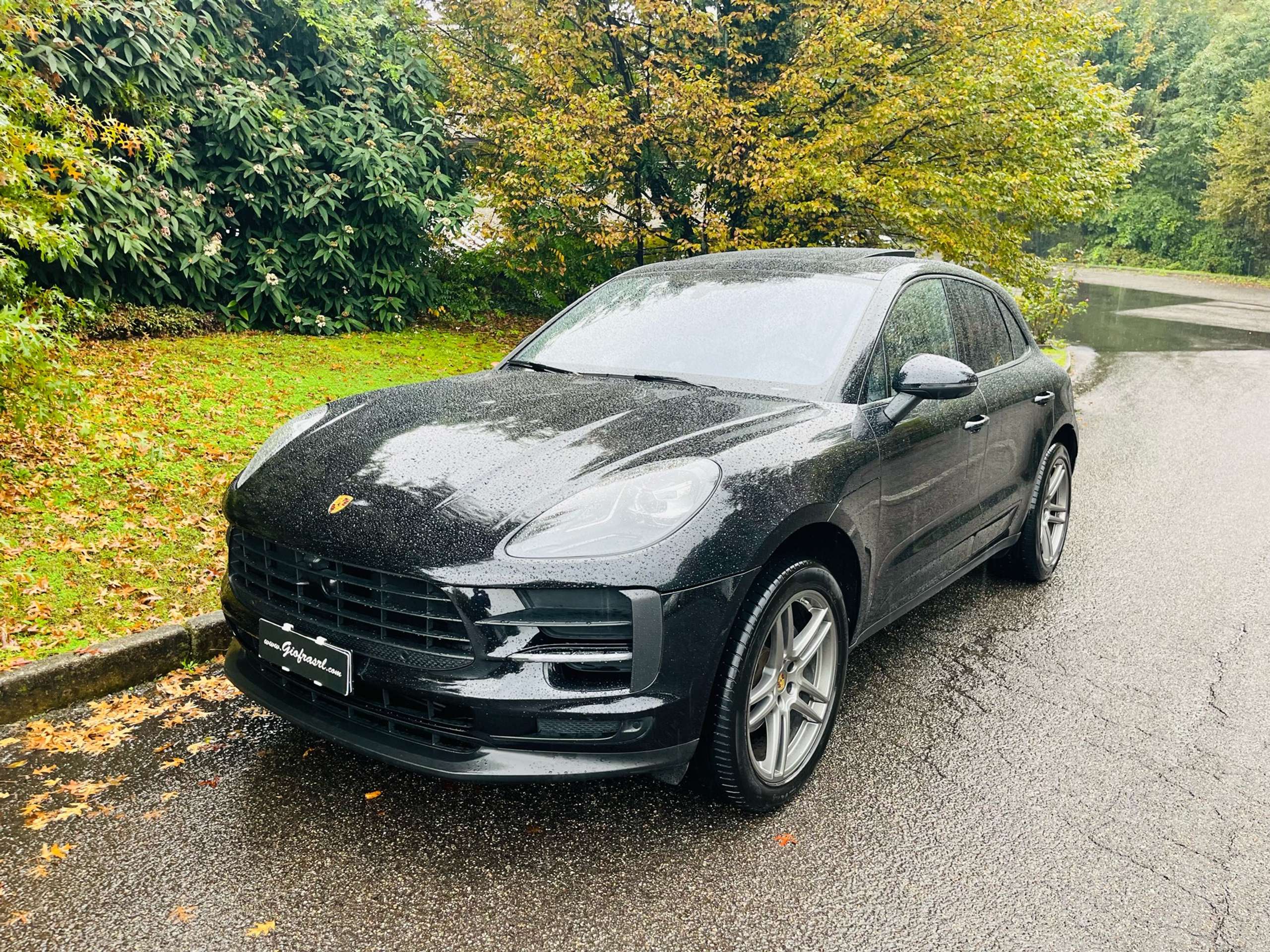 Porsche - Macan