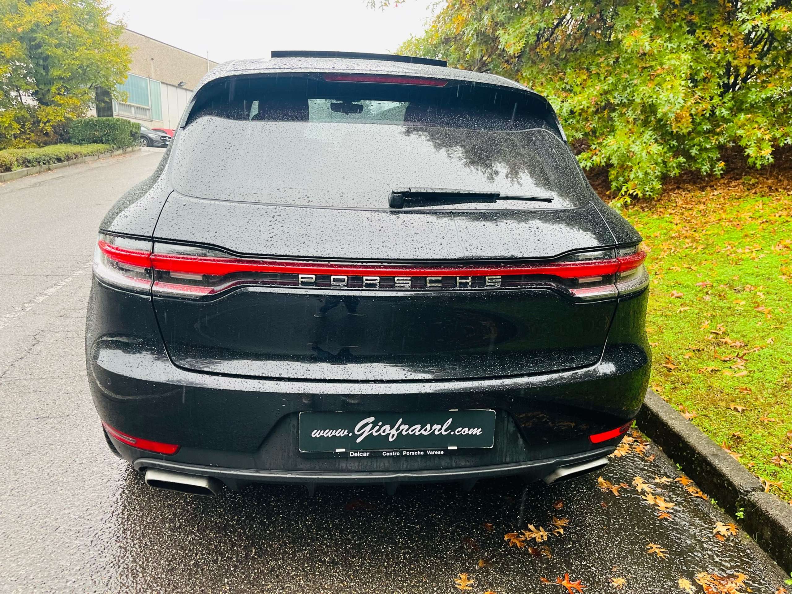 Porsche - Macan