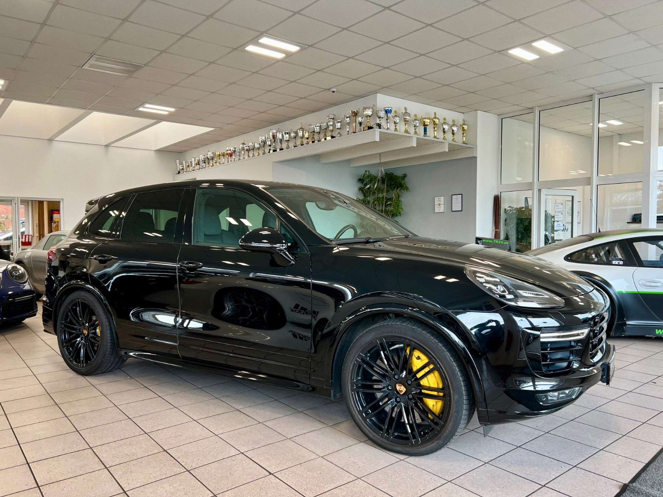 Porsche Cayenne 2016