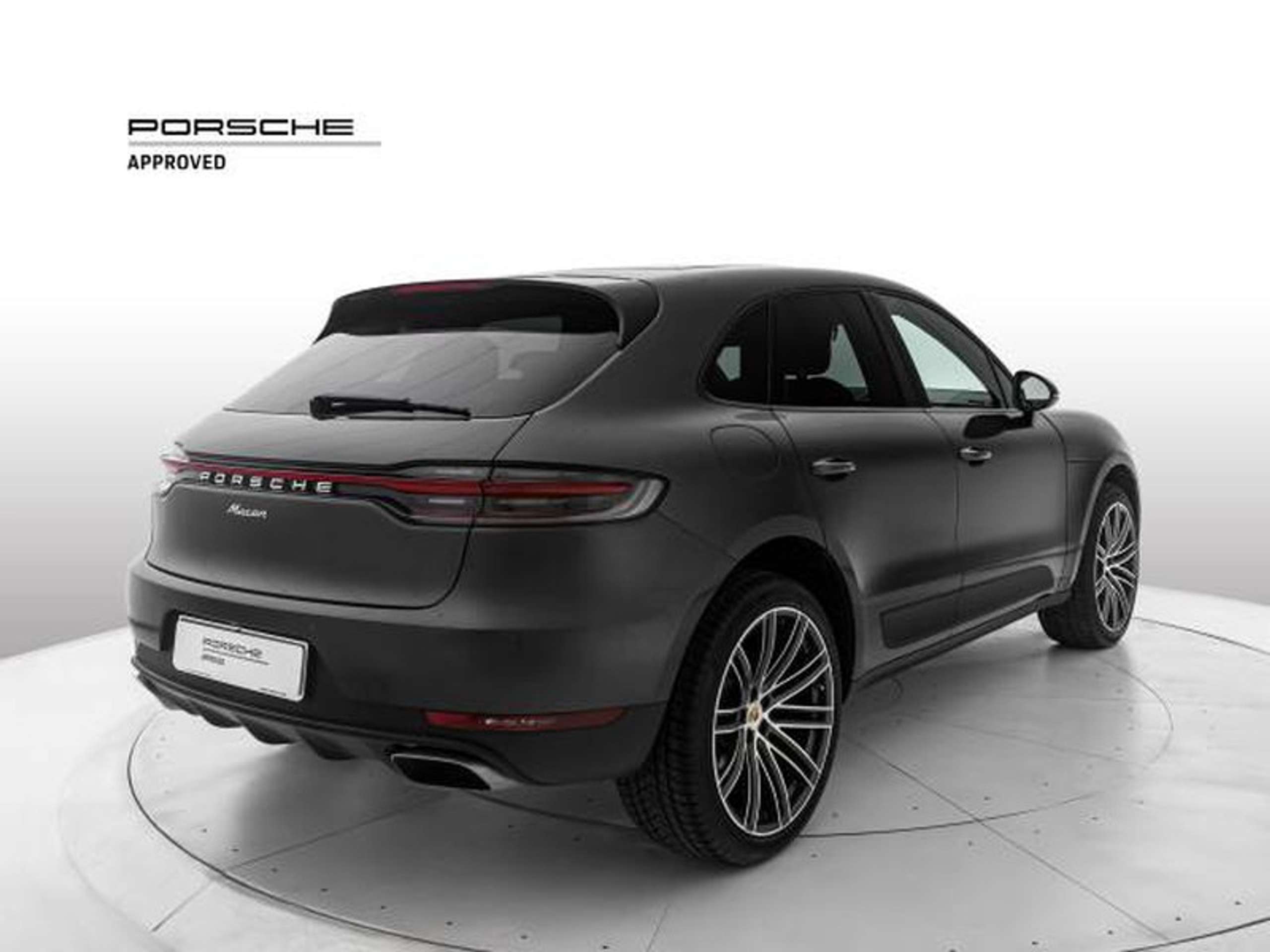 Porsche - Macan