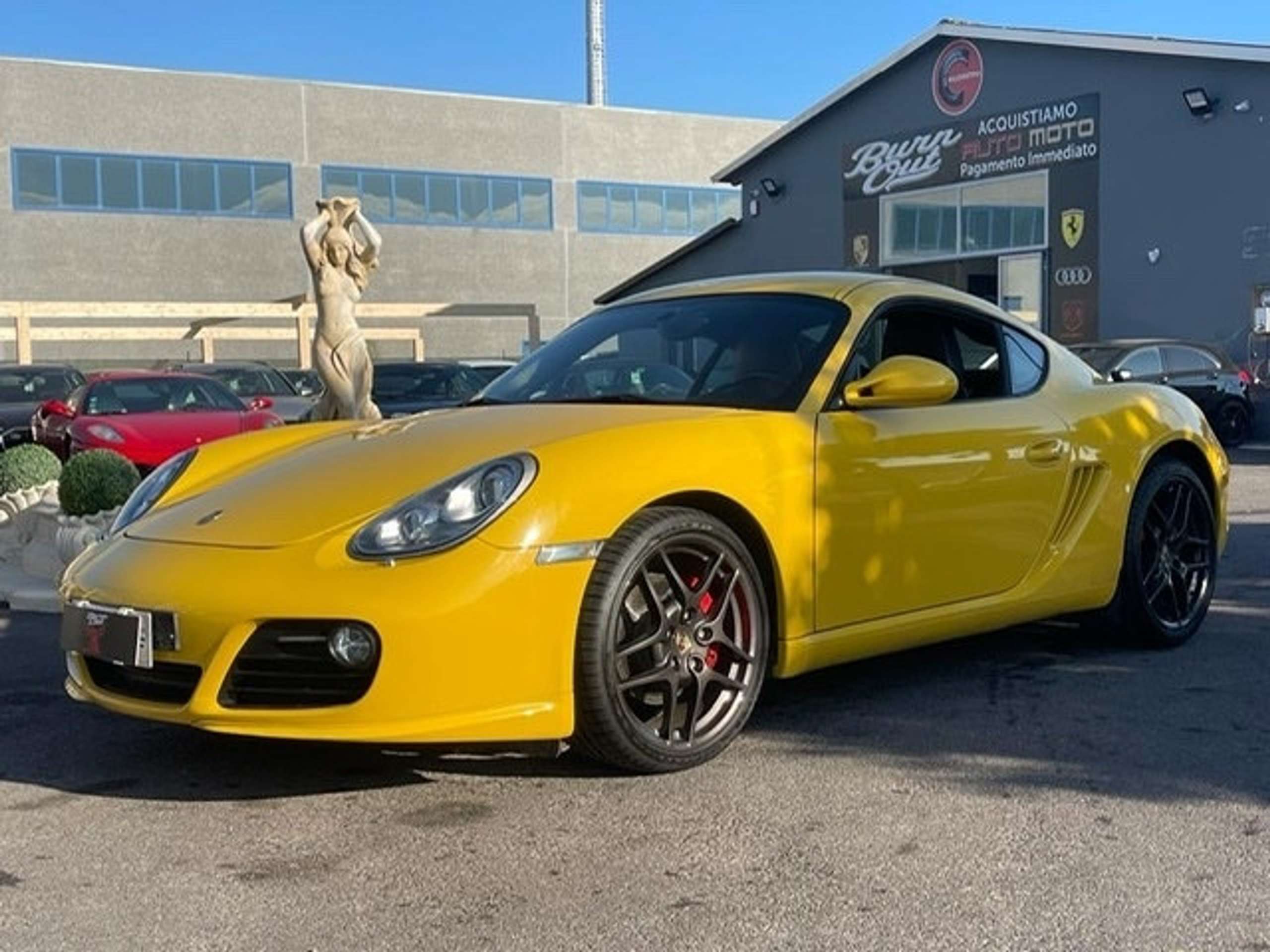 Porsche - Cayman