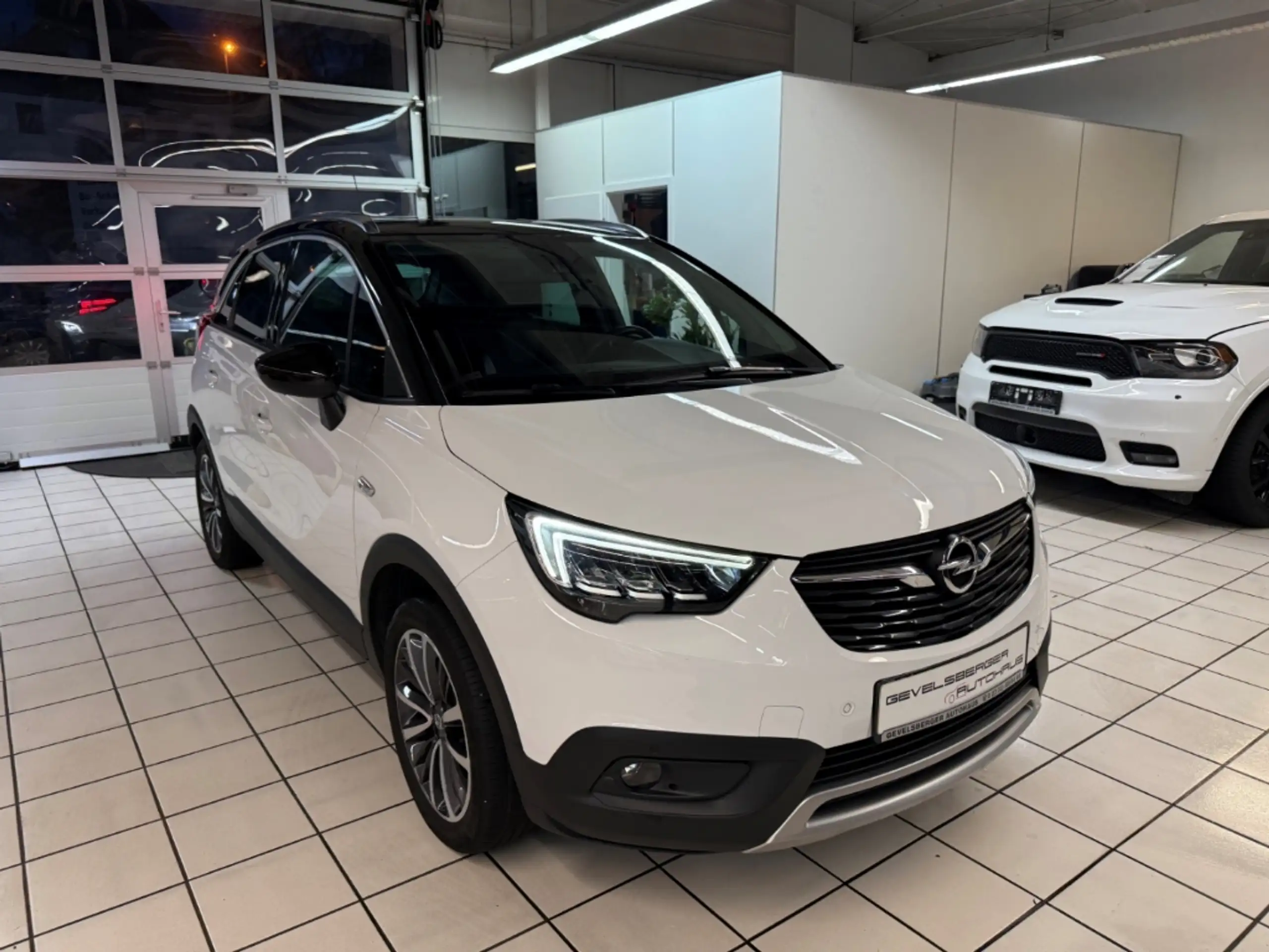 Opel - Crossland