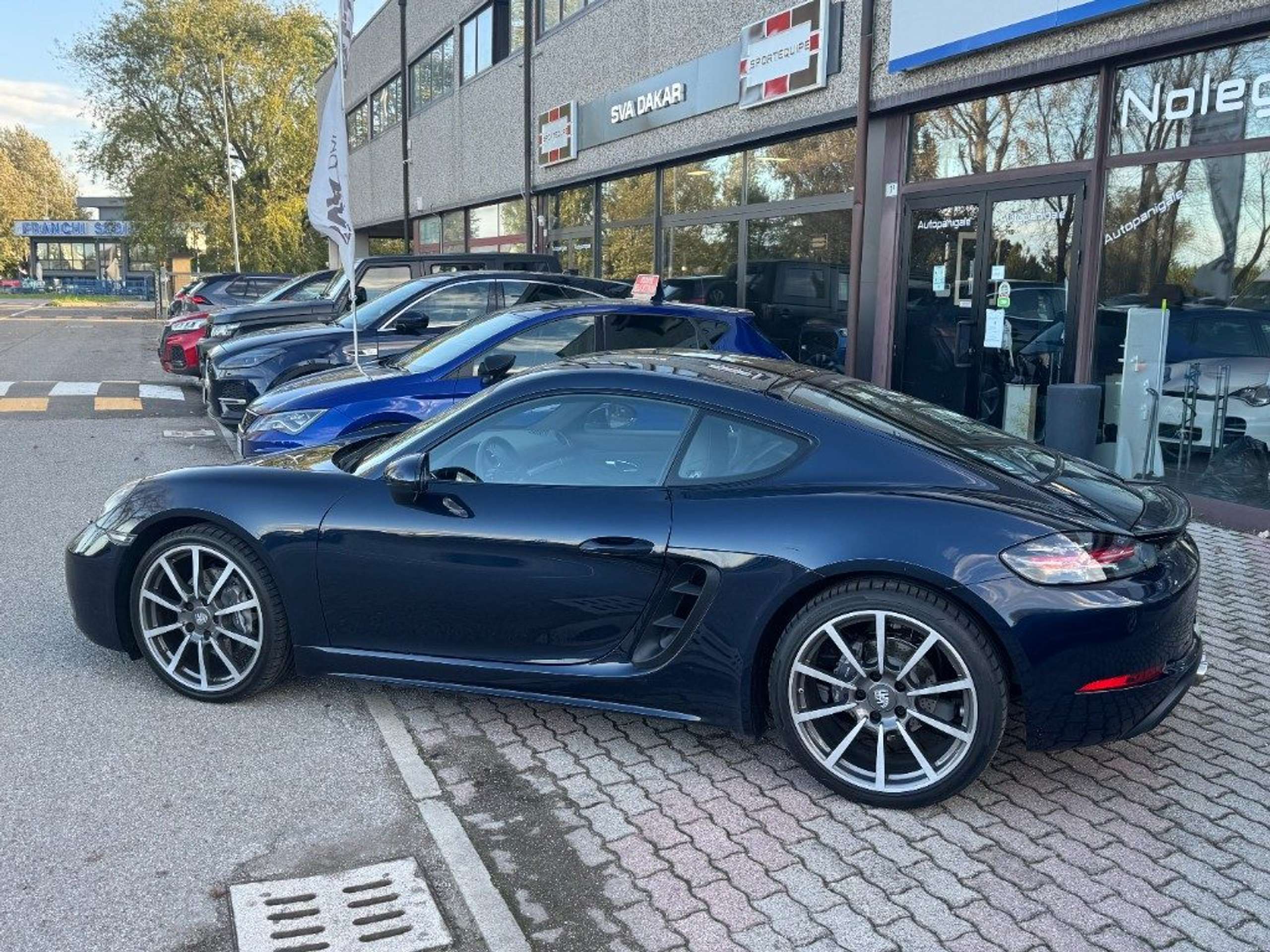 Porsche - Cayman