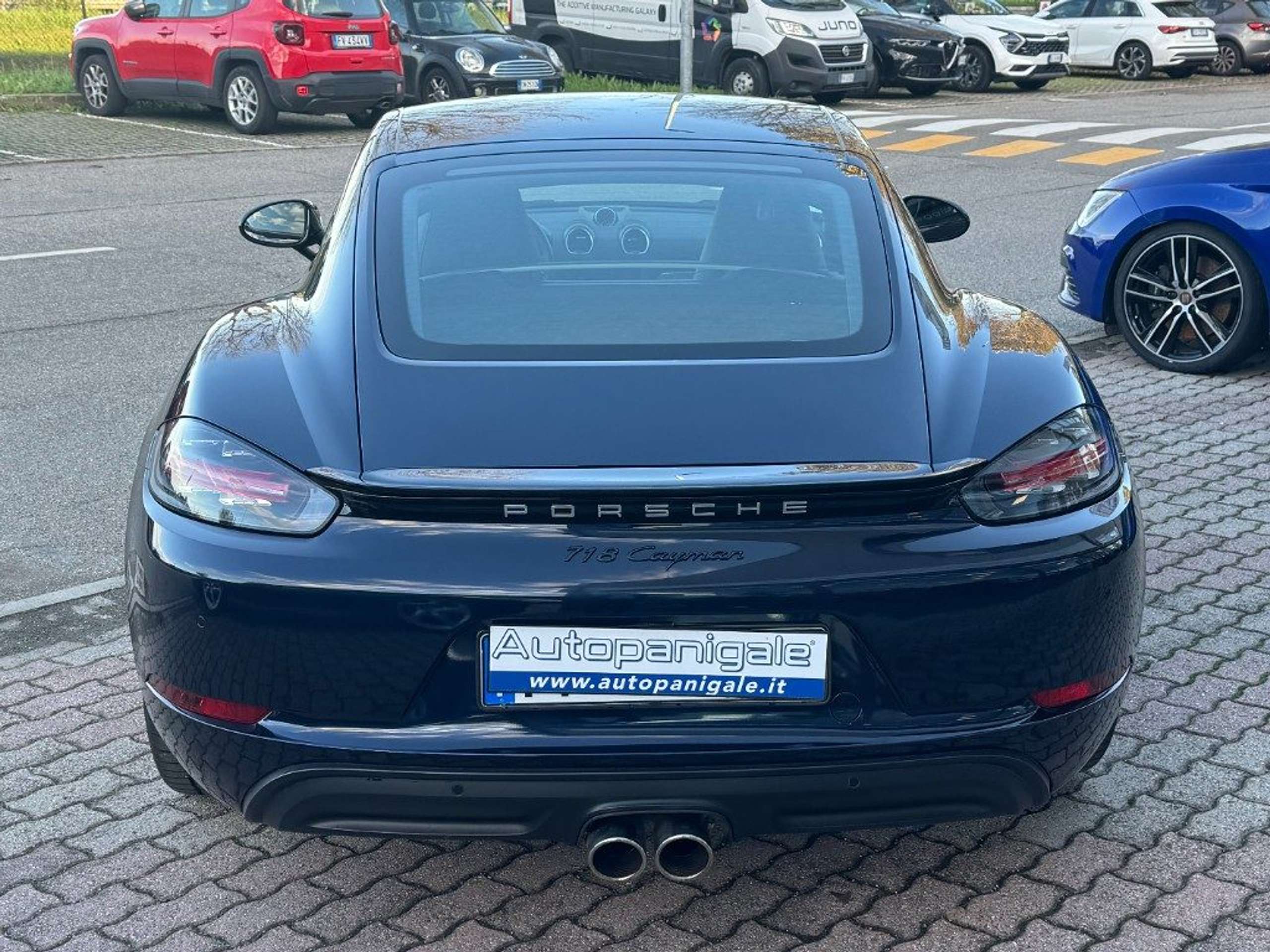 Porsche - Cayman