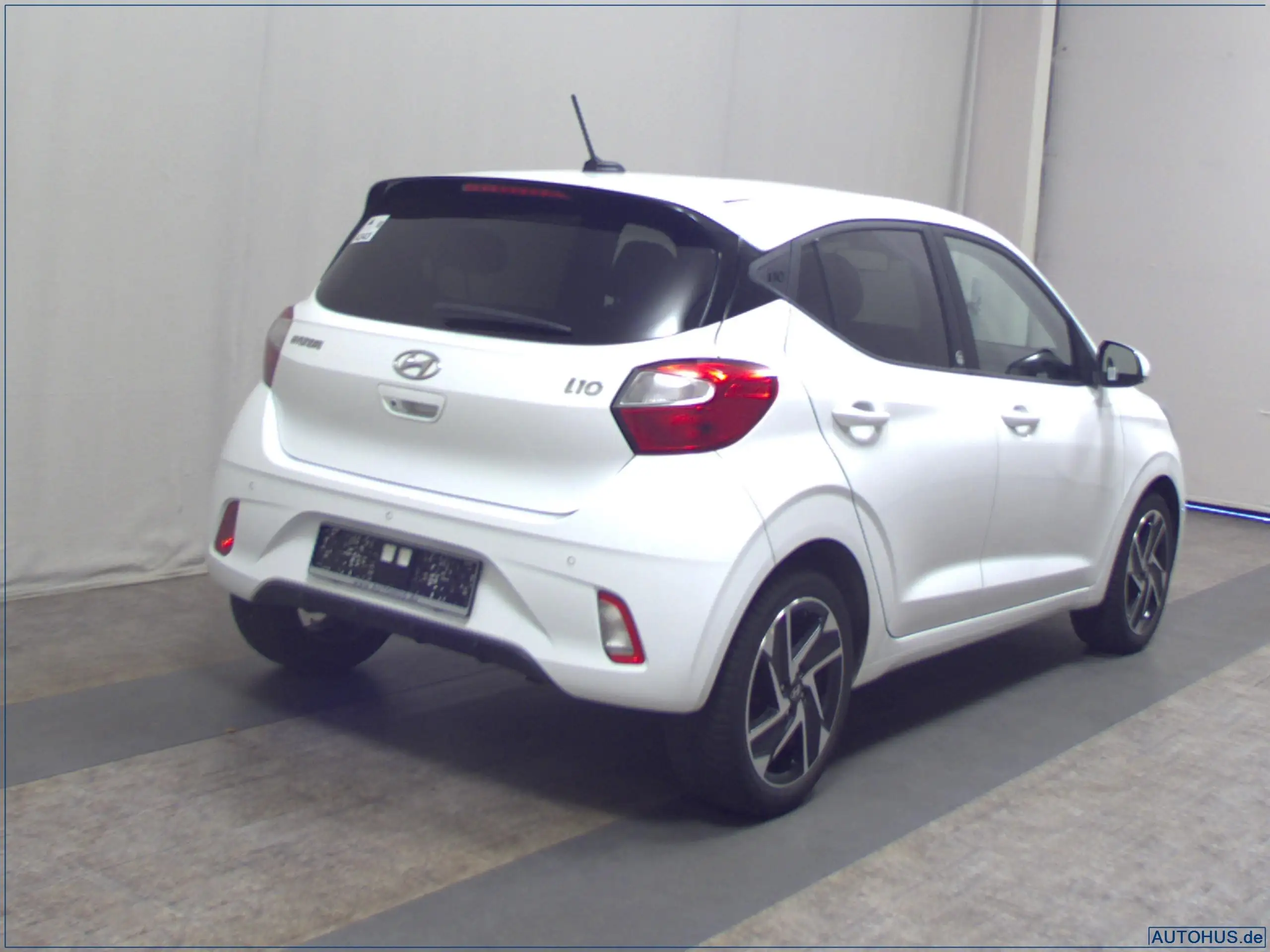 Hyundai - i10