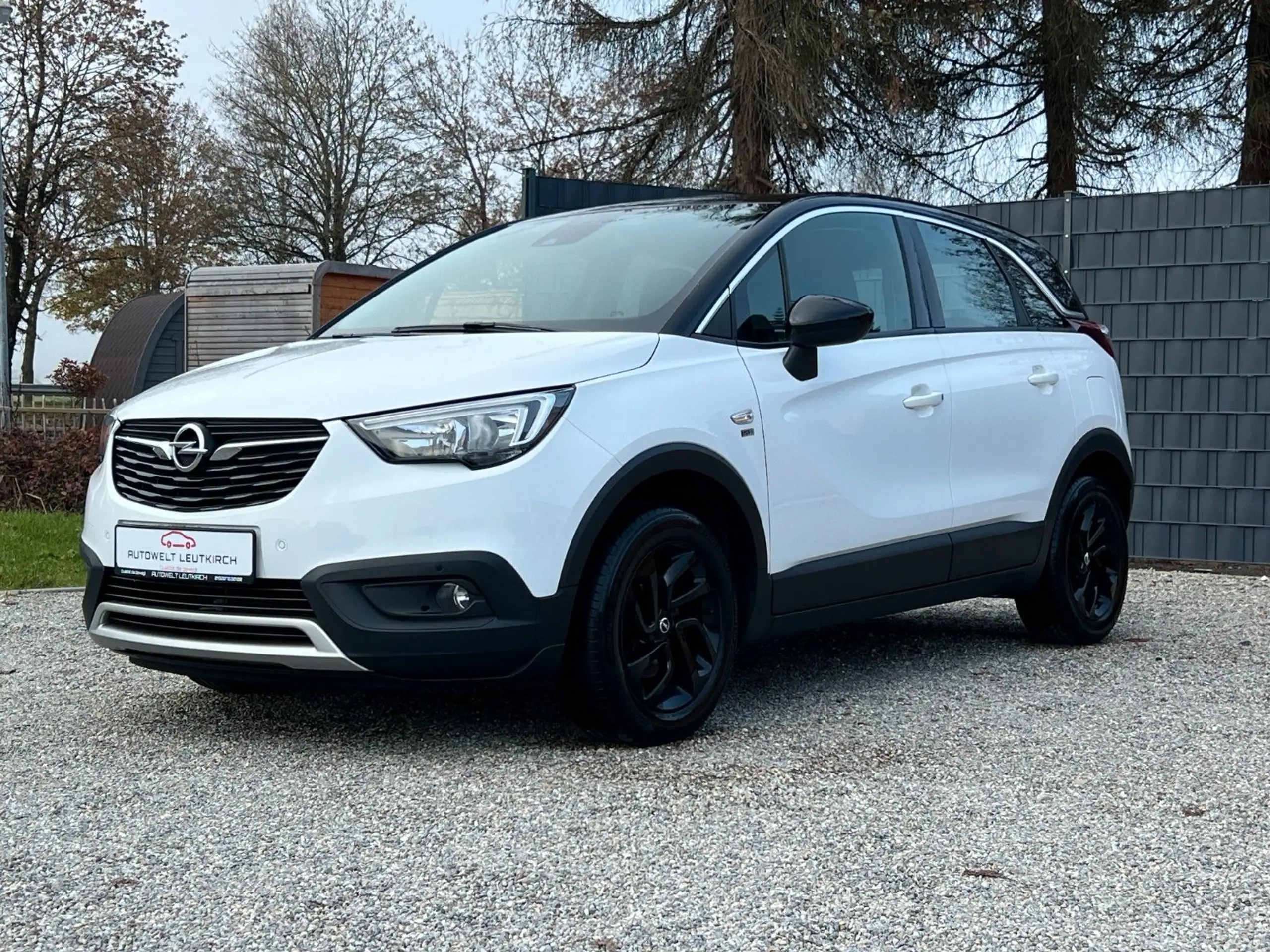 Opel - Crossland X