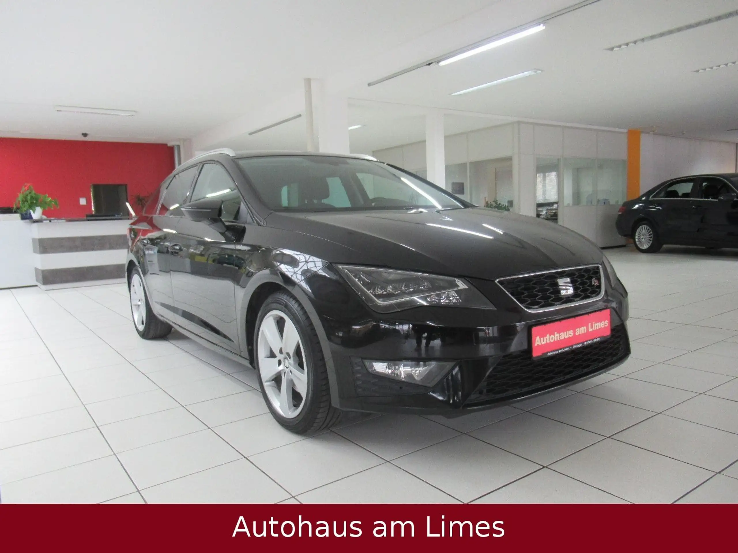 SEAT - Leon