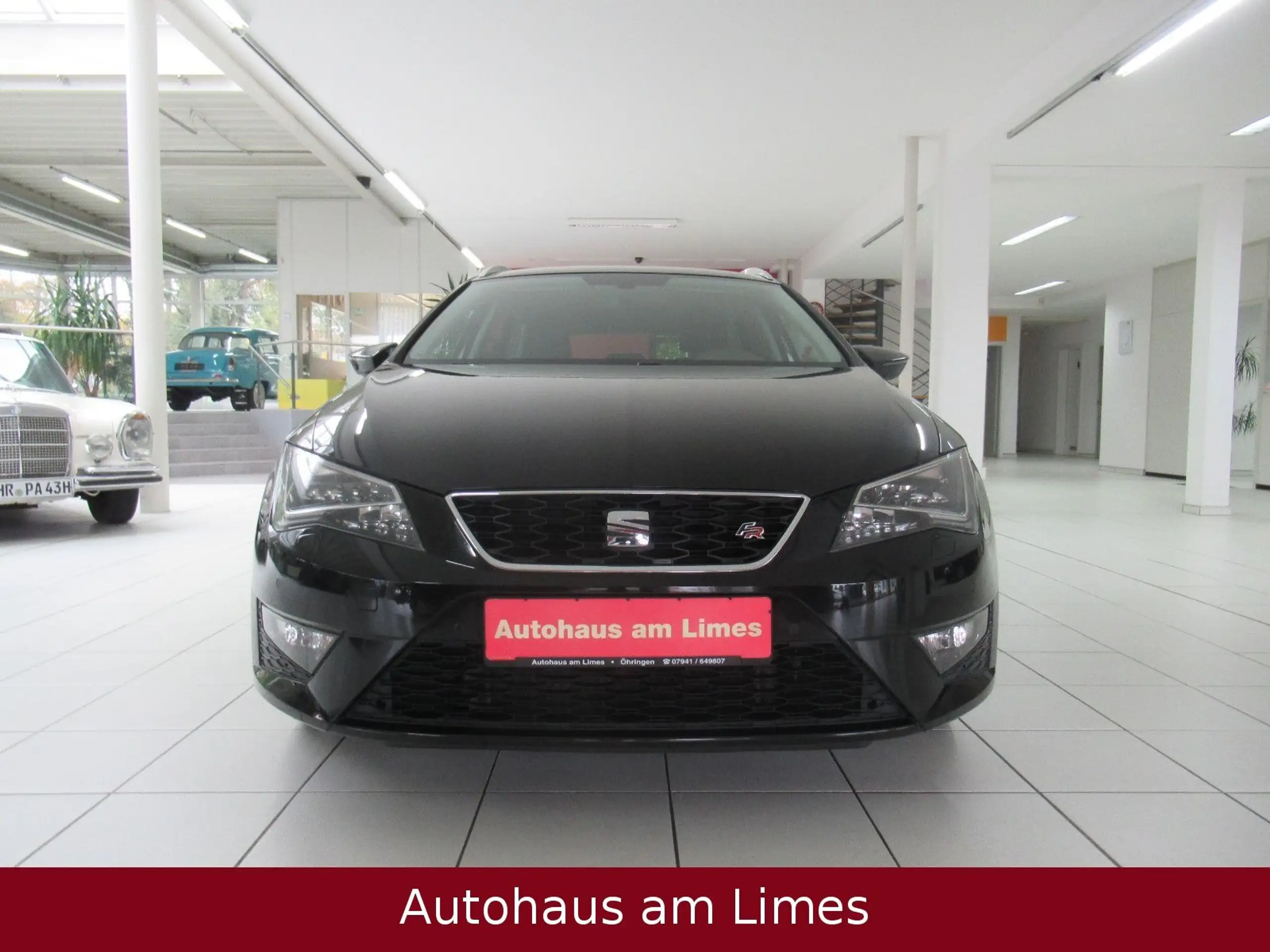 SEAT - Leon