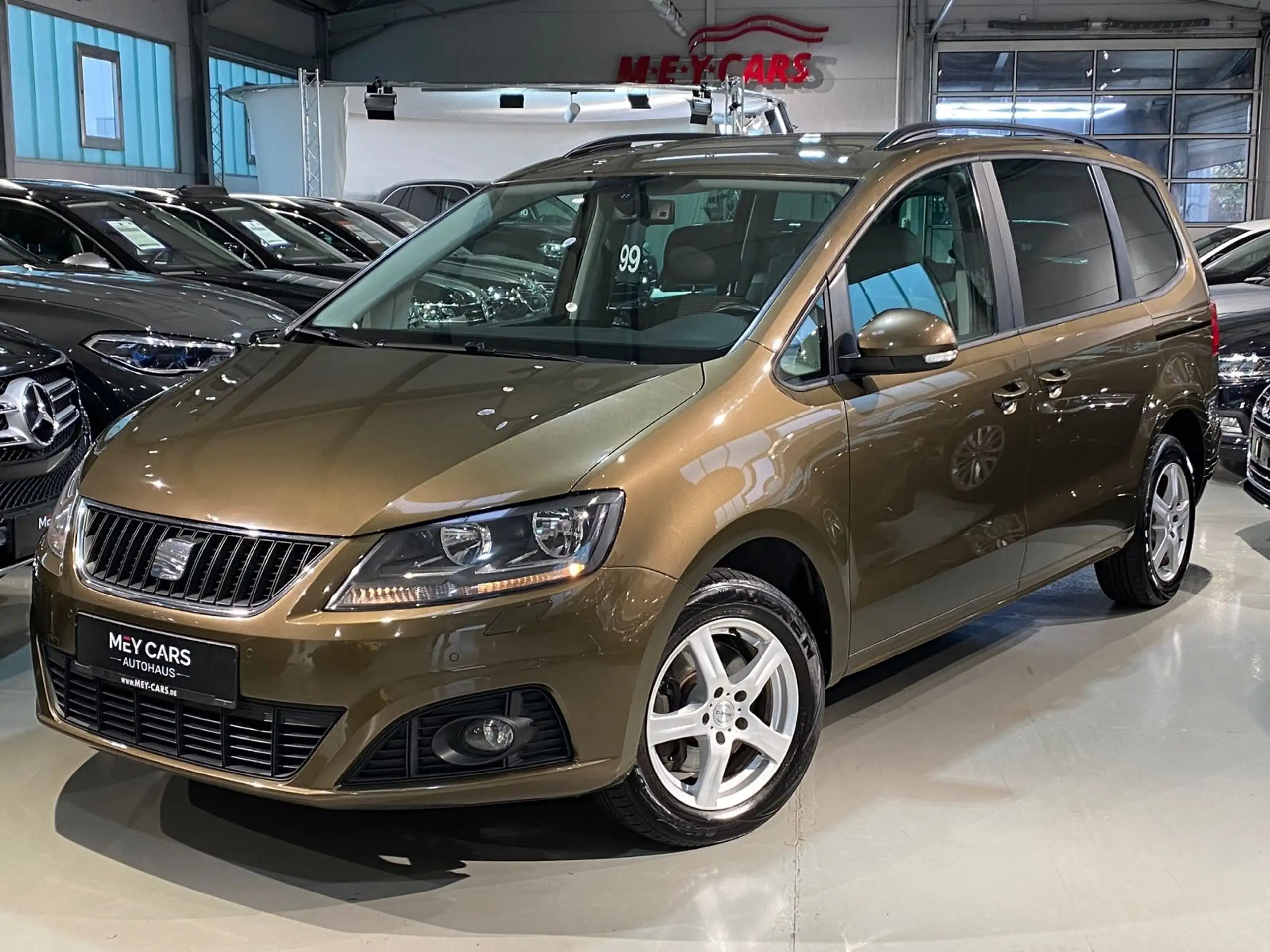 SEAT - Alhambra