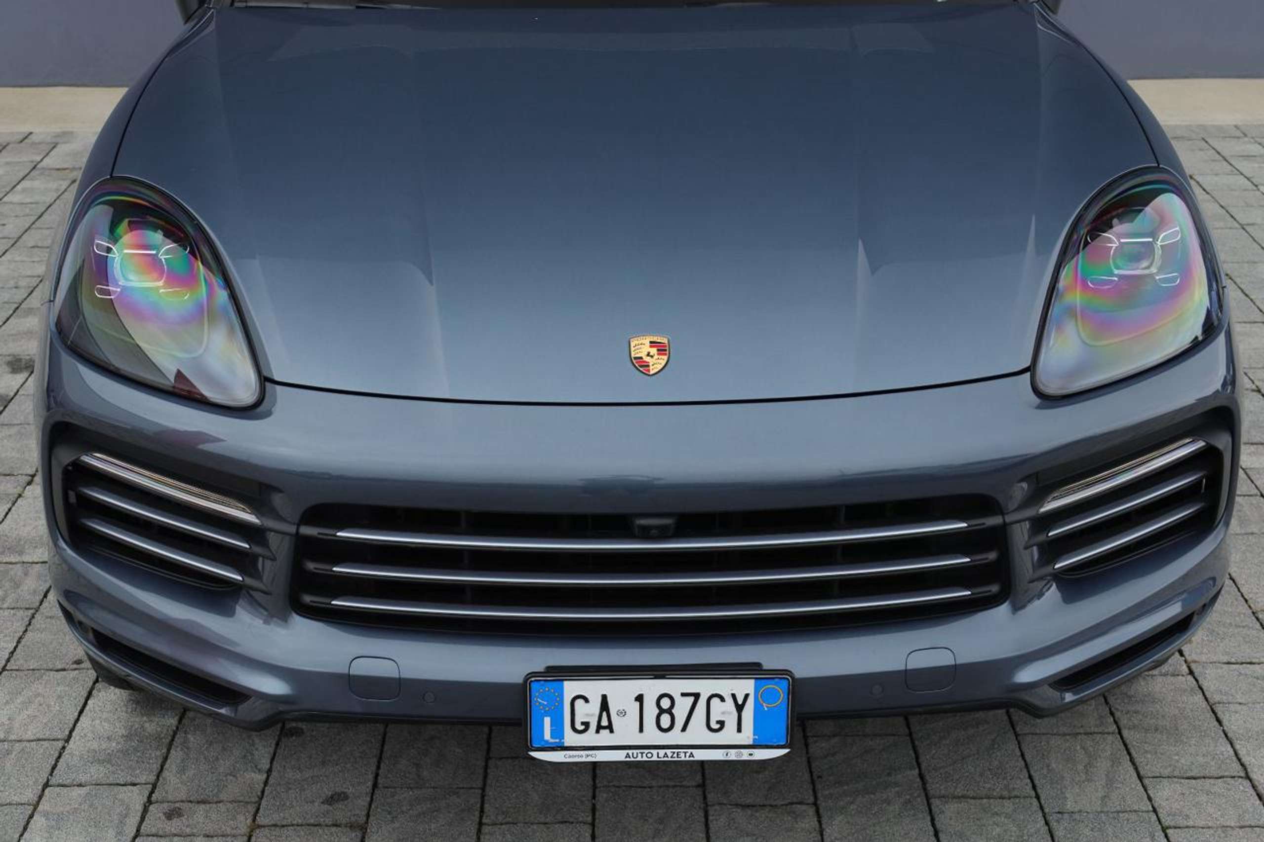 Porsche - Cayenne