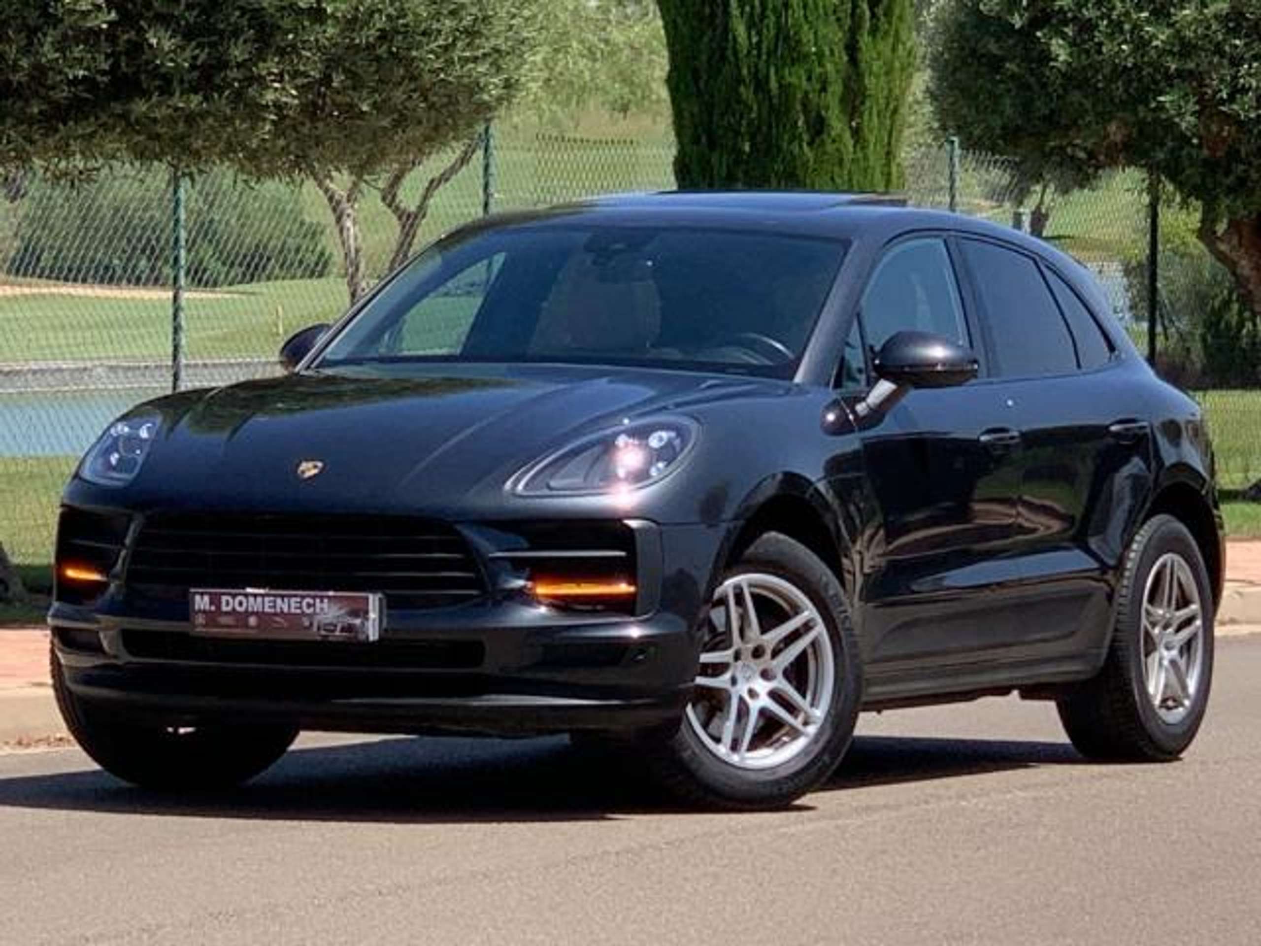 Porsche - Macan