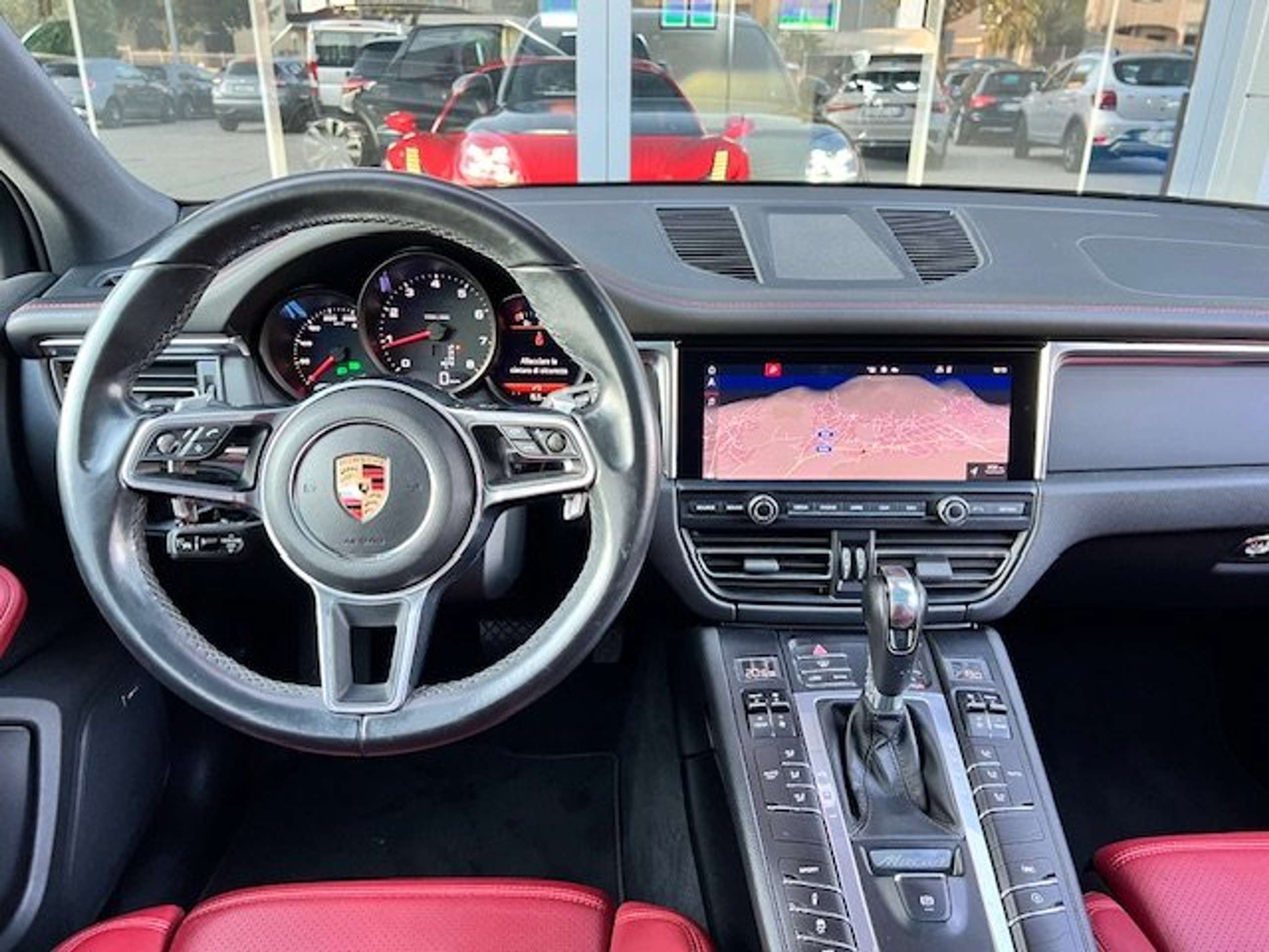 Porsche - Macan