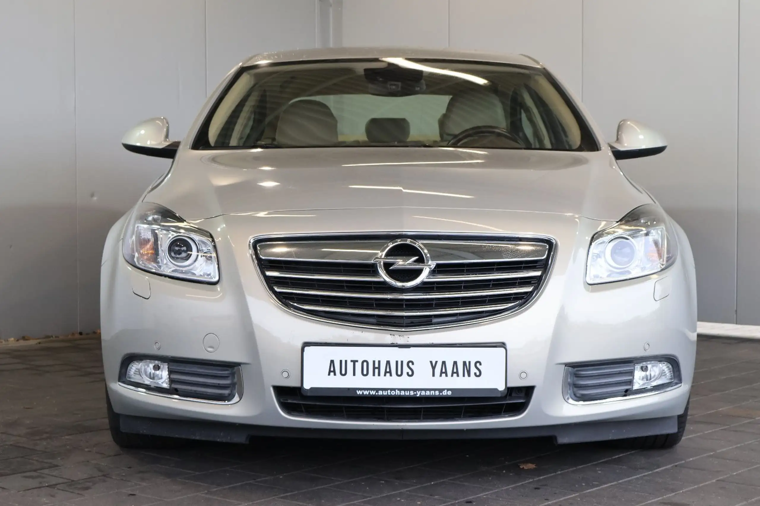 Opel - Insignia