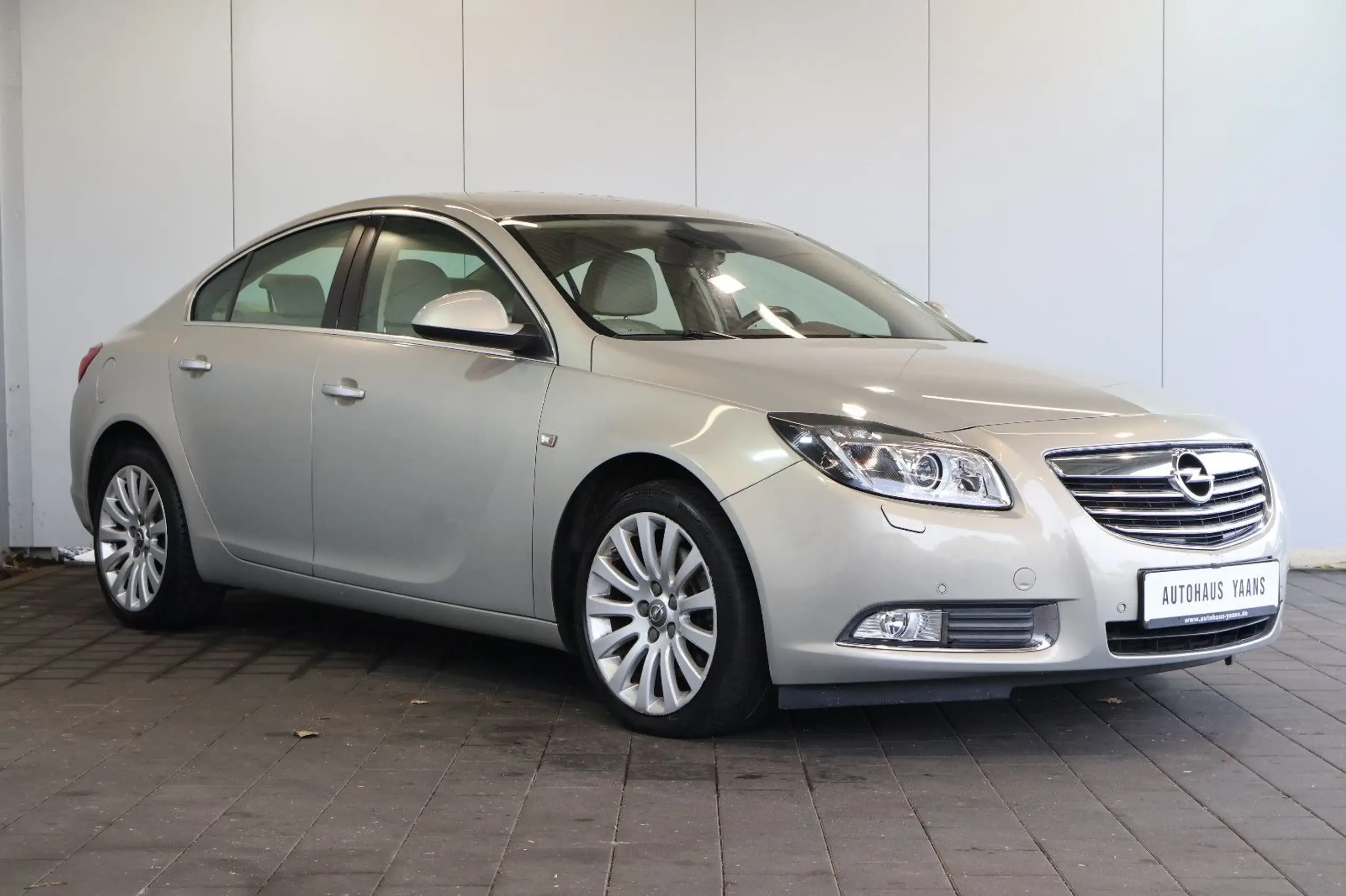 Opel - Insignia