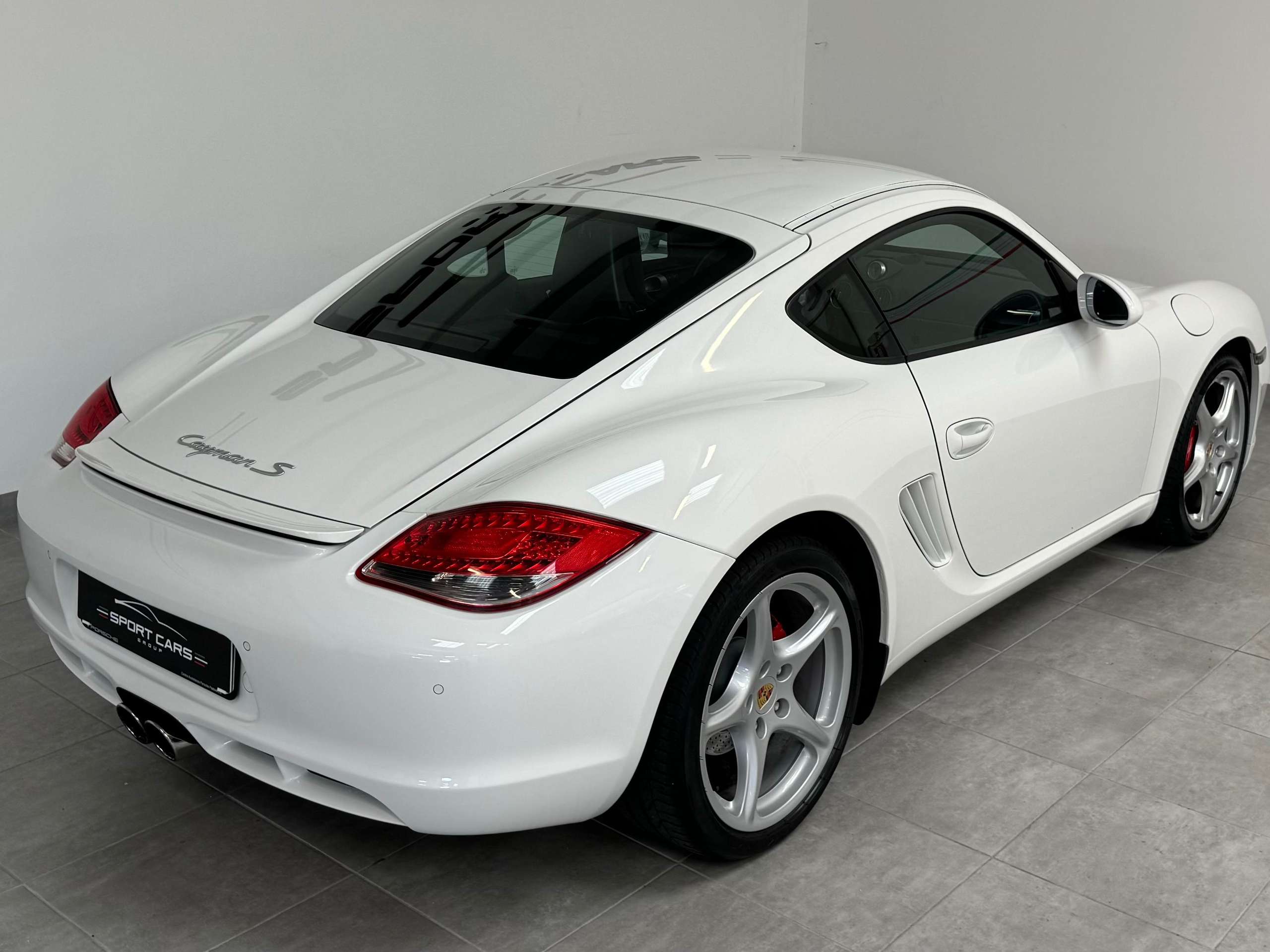 Porsche - Cayman