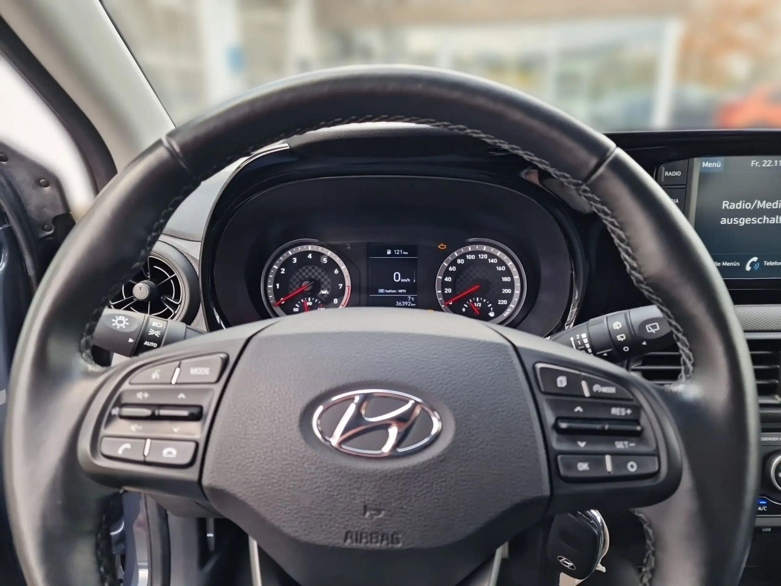 Hyundai - i10