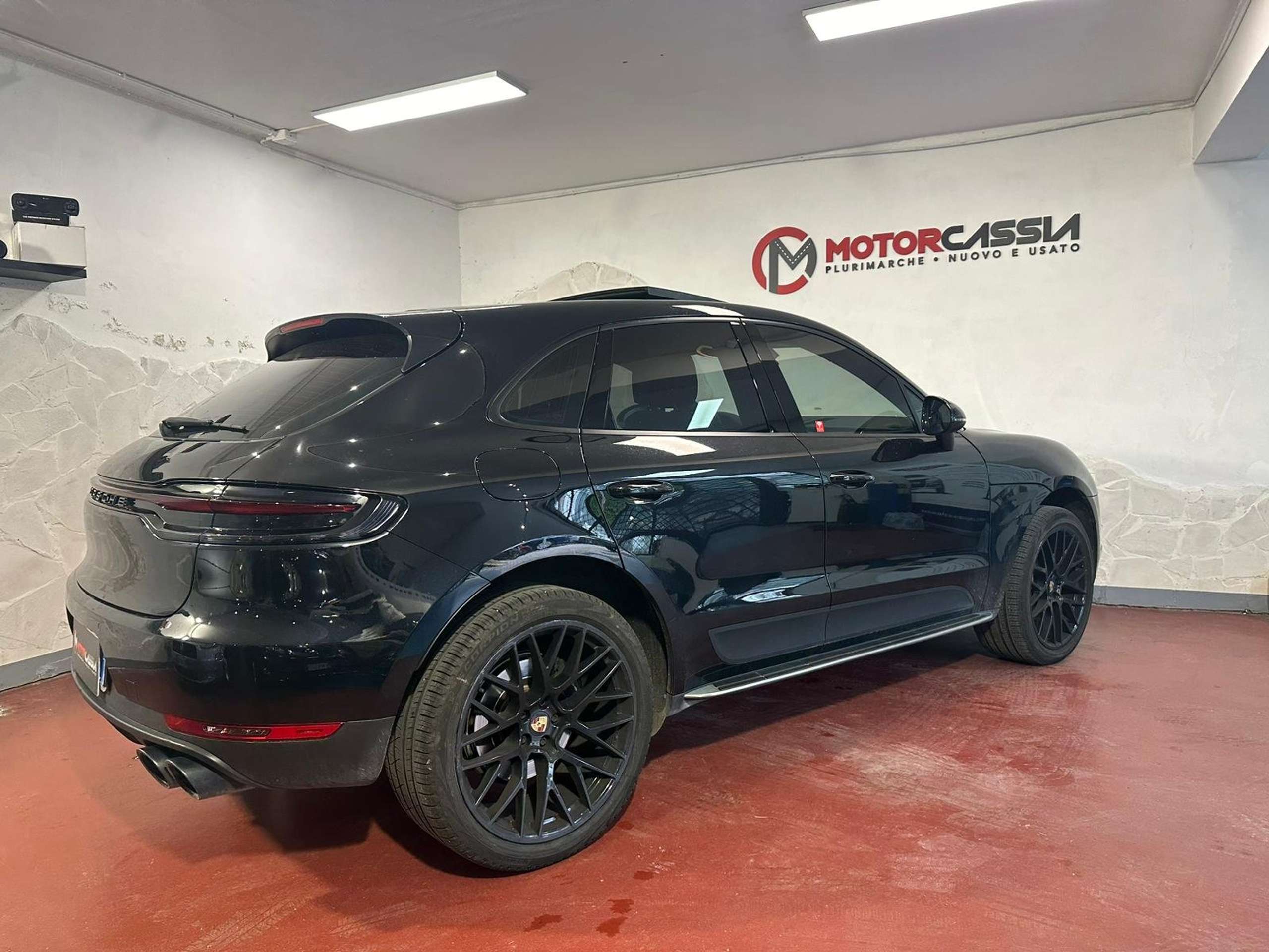 Porsche - Macan