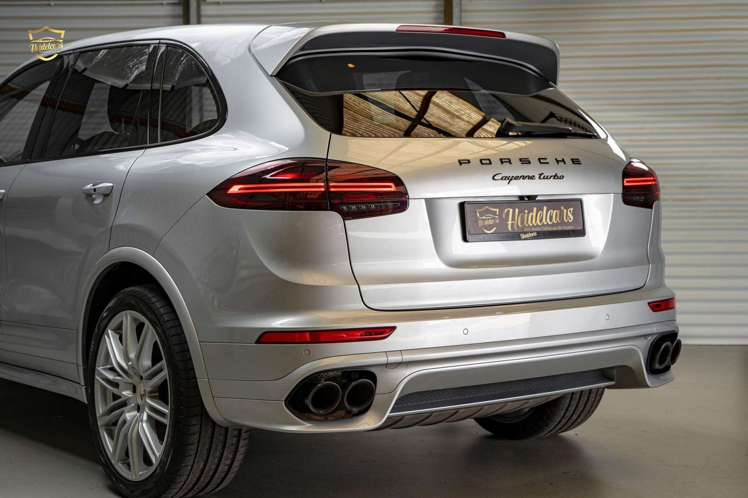 Porsche - Cayenne