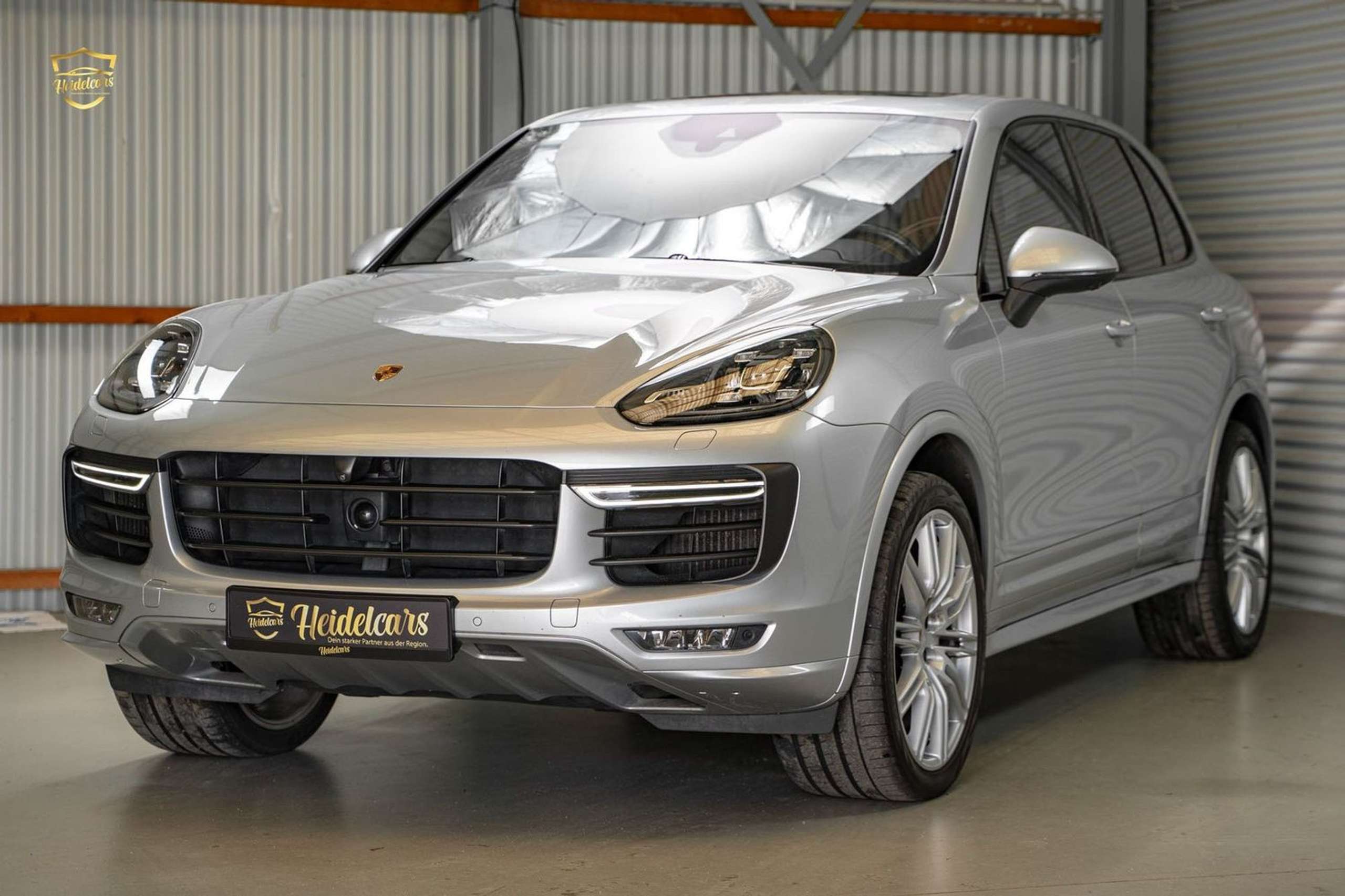 Porsche - Cayenne