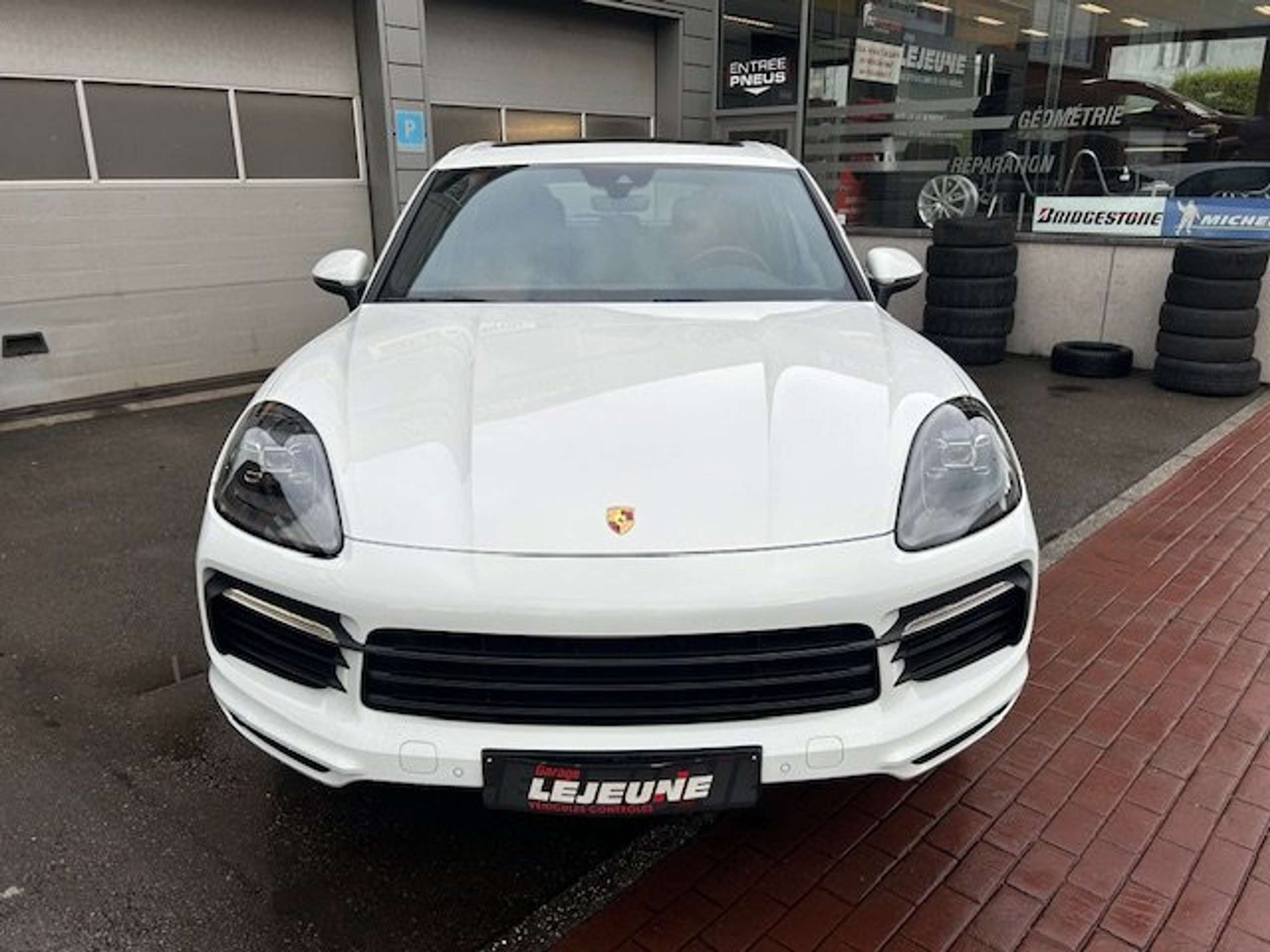 Porsche - Cayenne