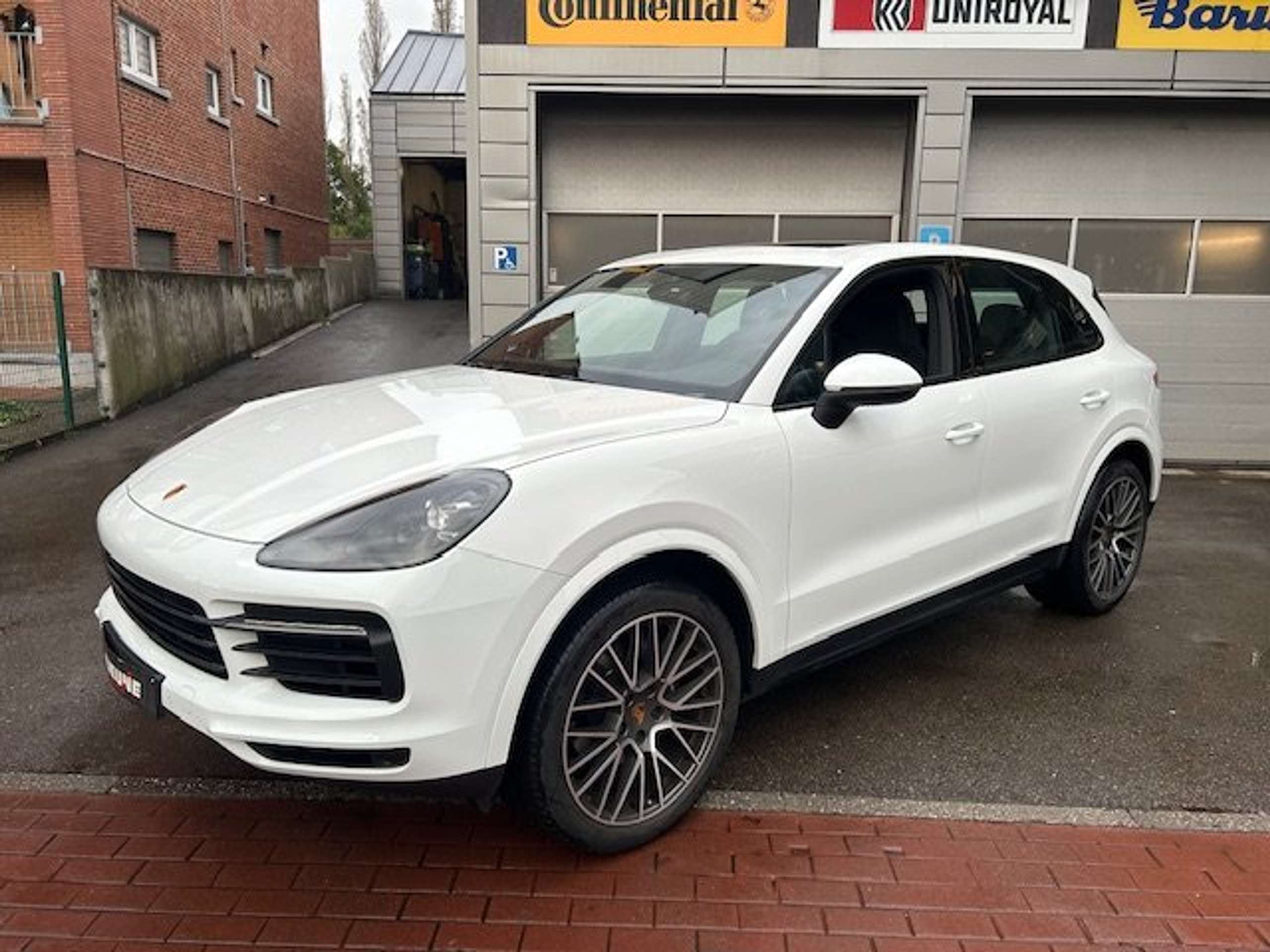 Porsche - Cayenne