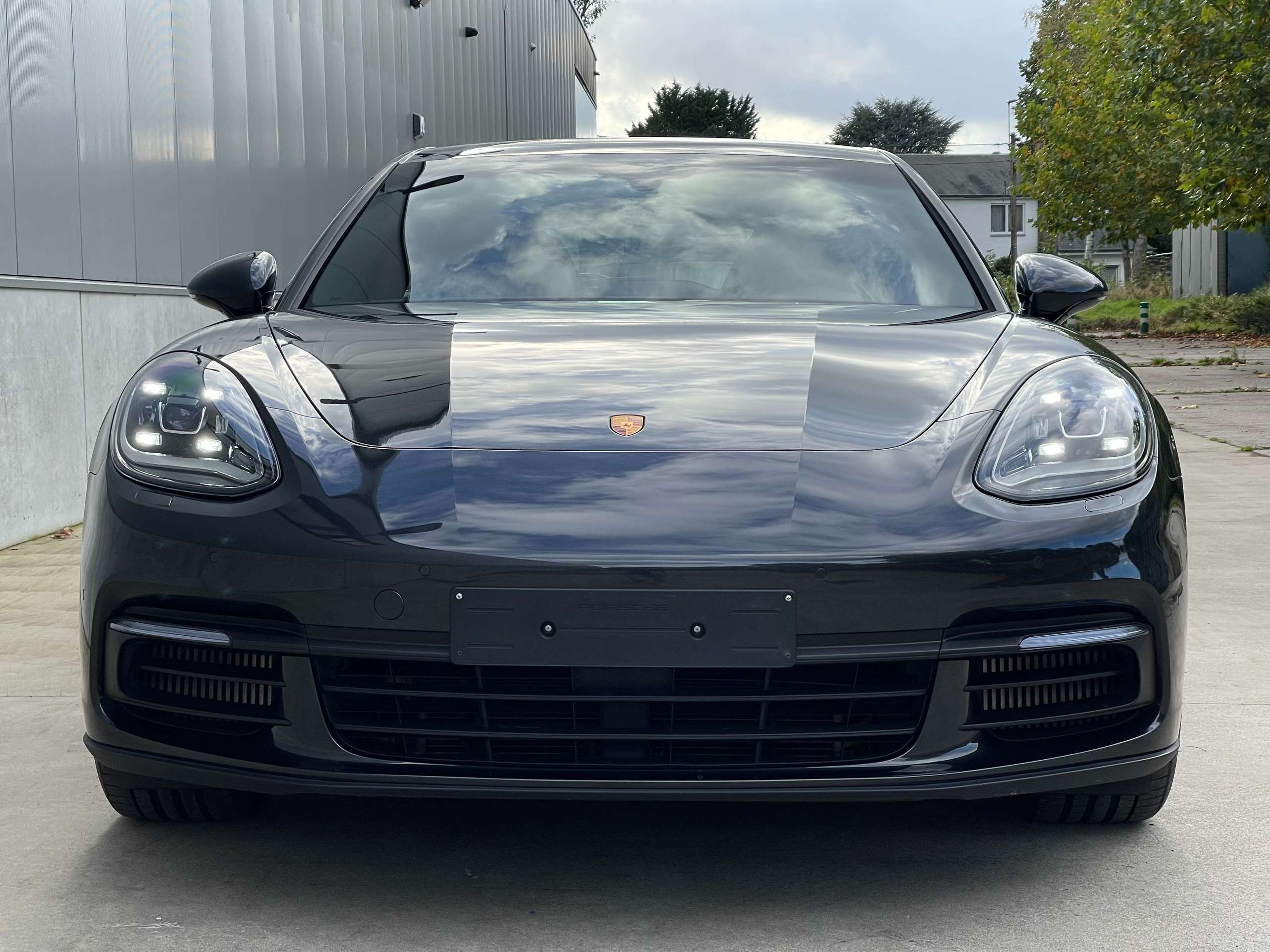 Porsche - Panamera