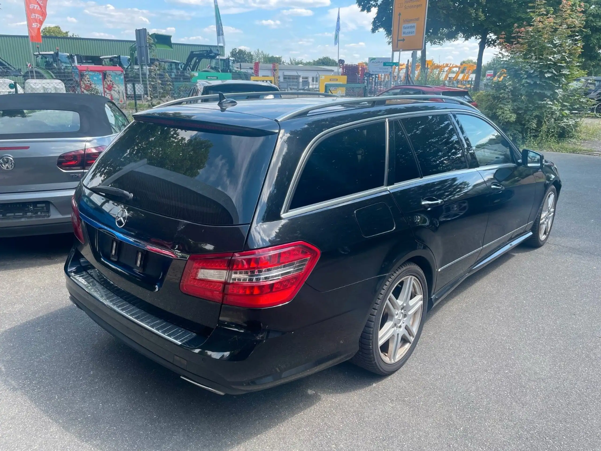 Mercedes-Benz - E 500