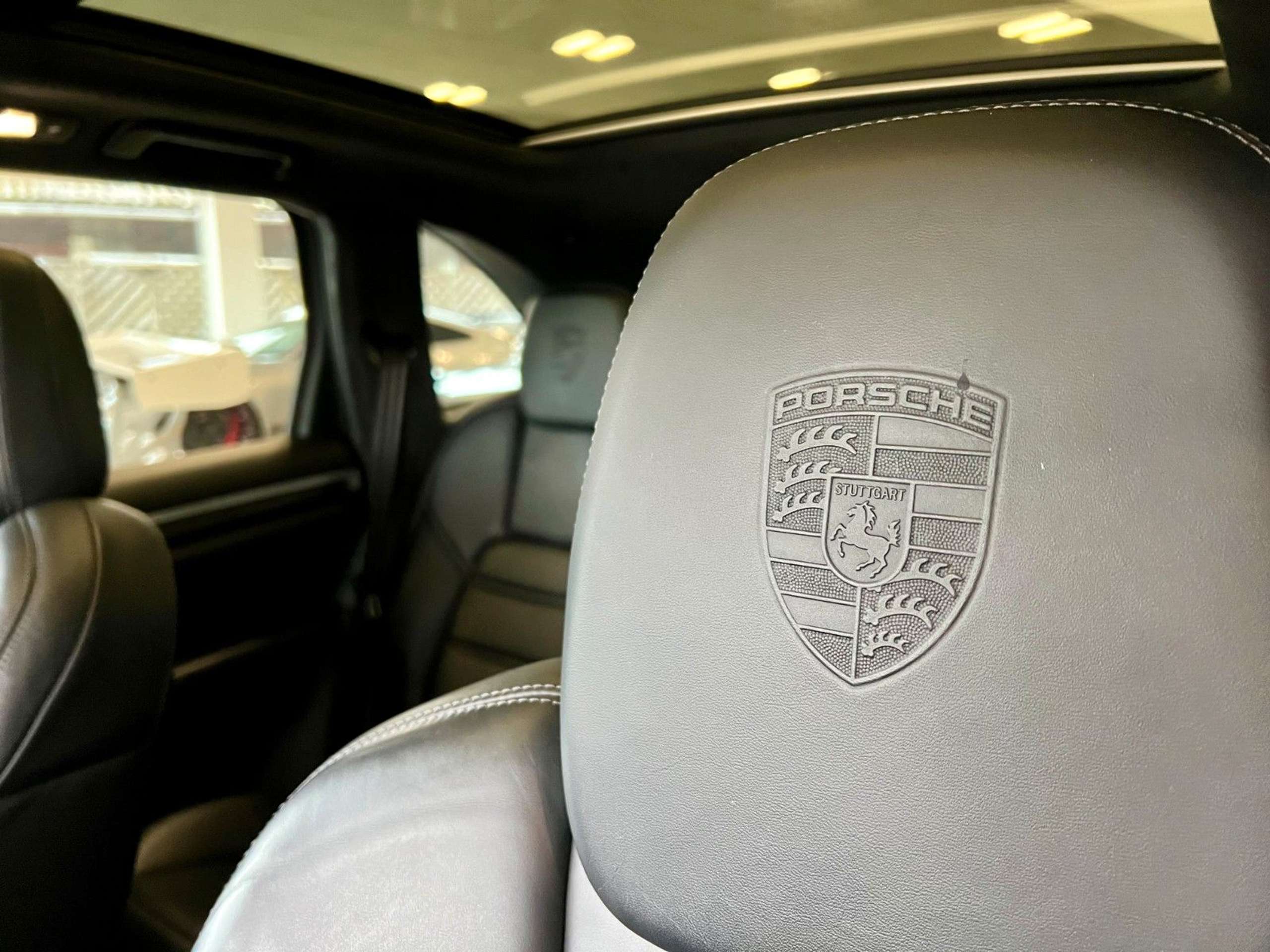 Porsche - Cayenne