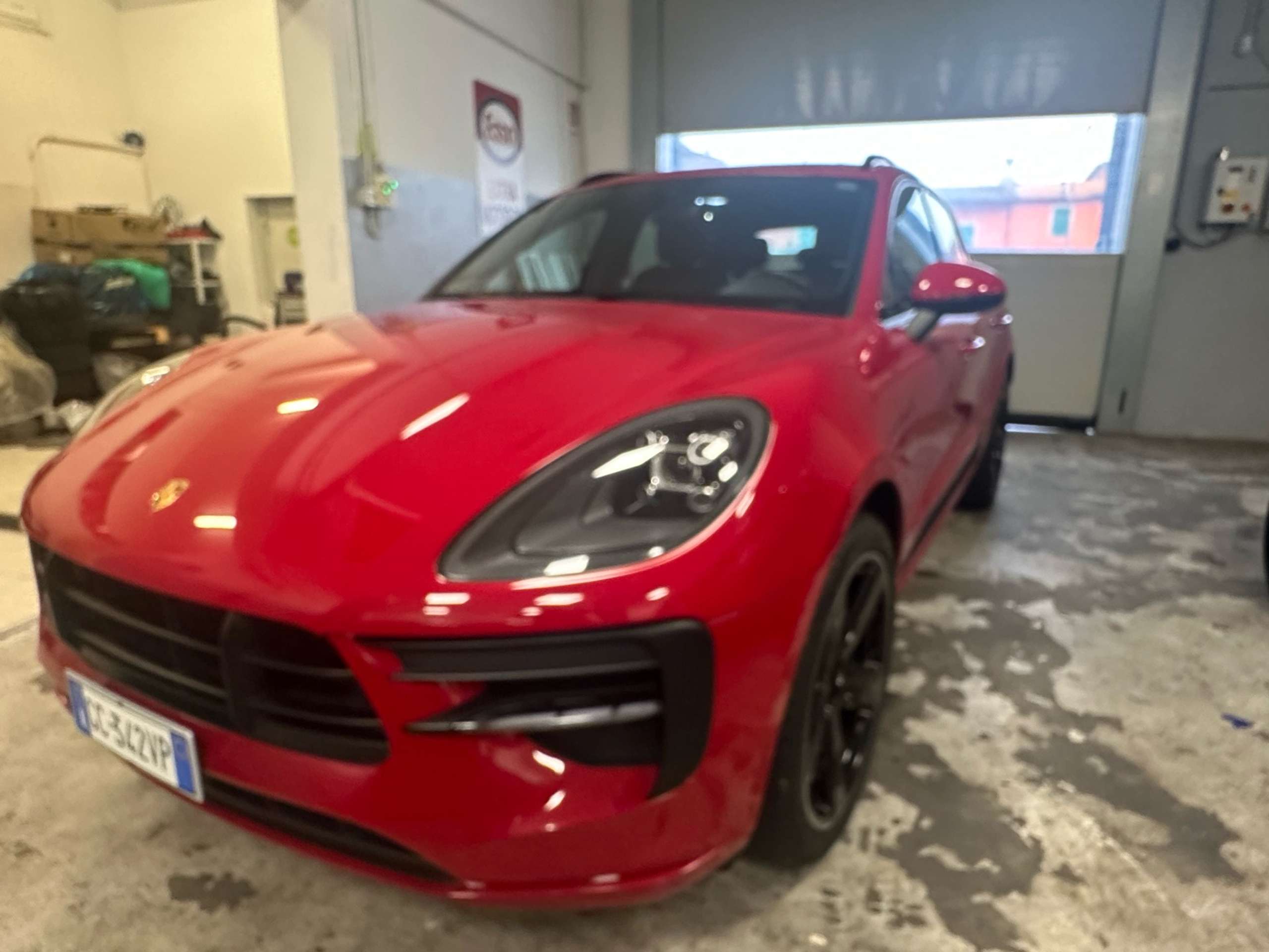 Porsche - Macan