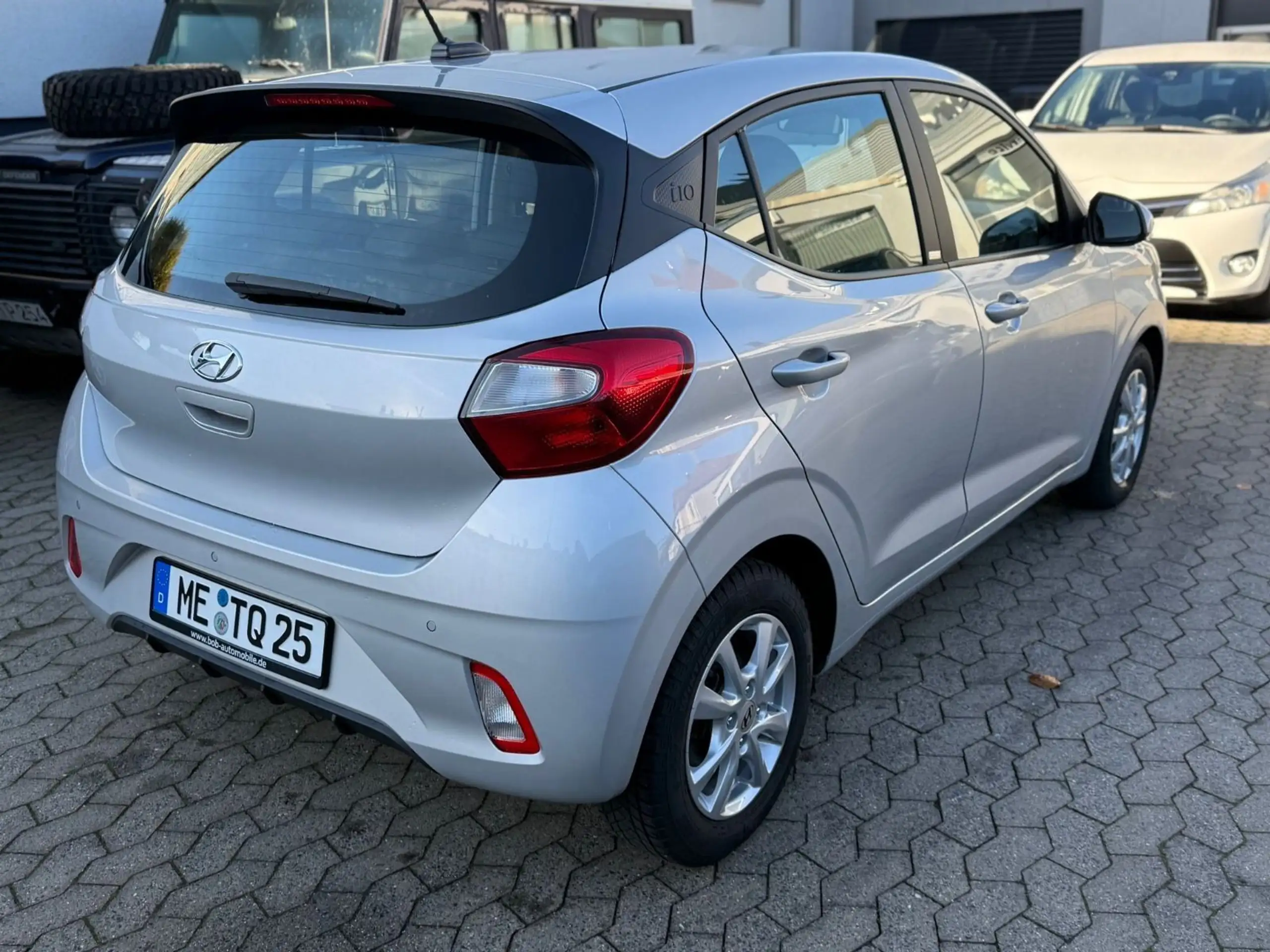 Hyundai - i10