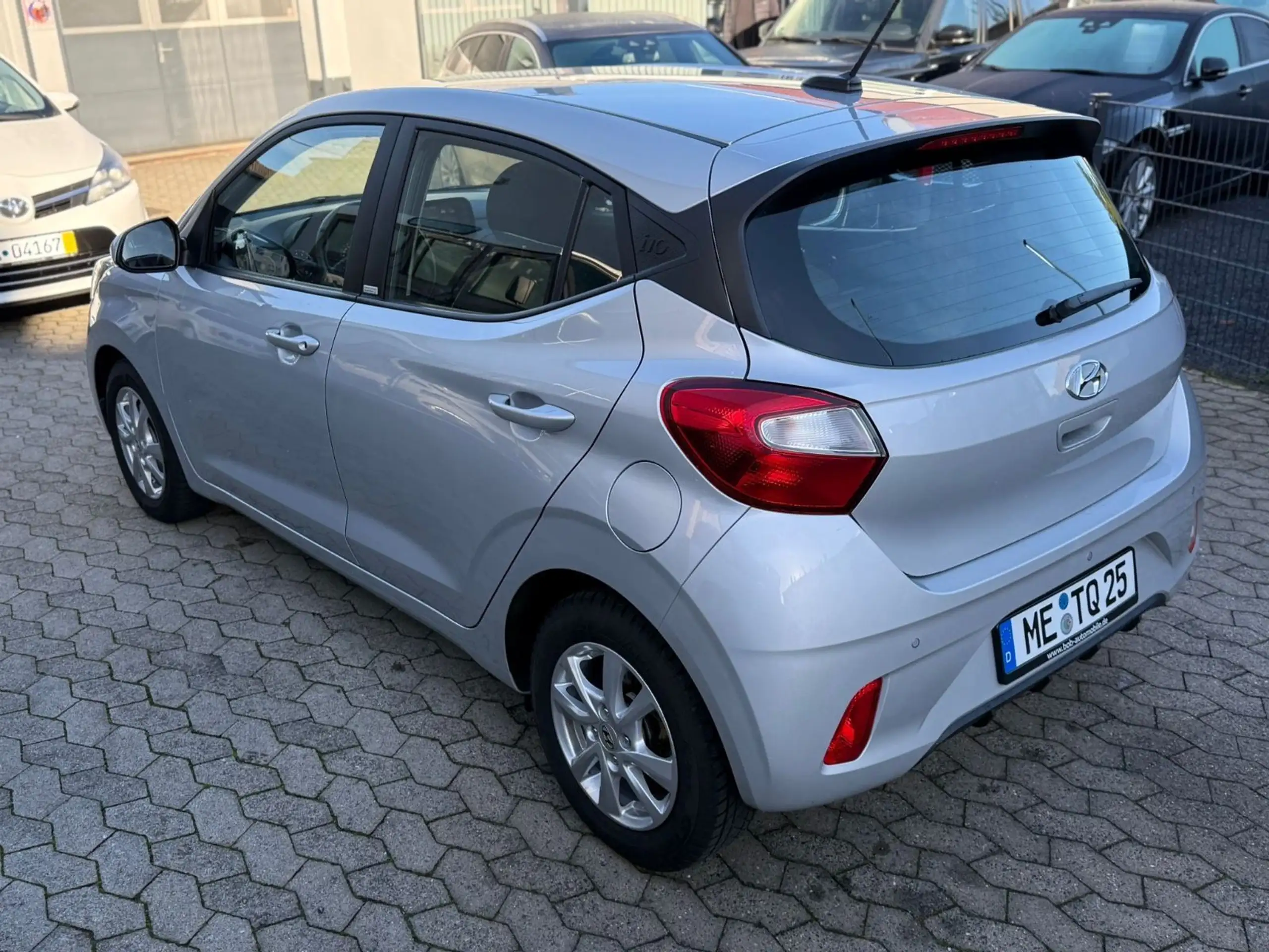 Hyundai - i10