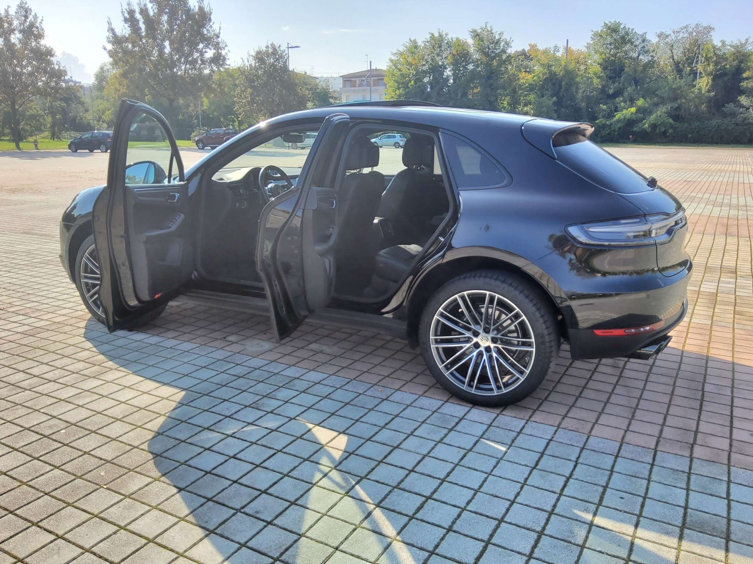 Porsche - Macan